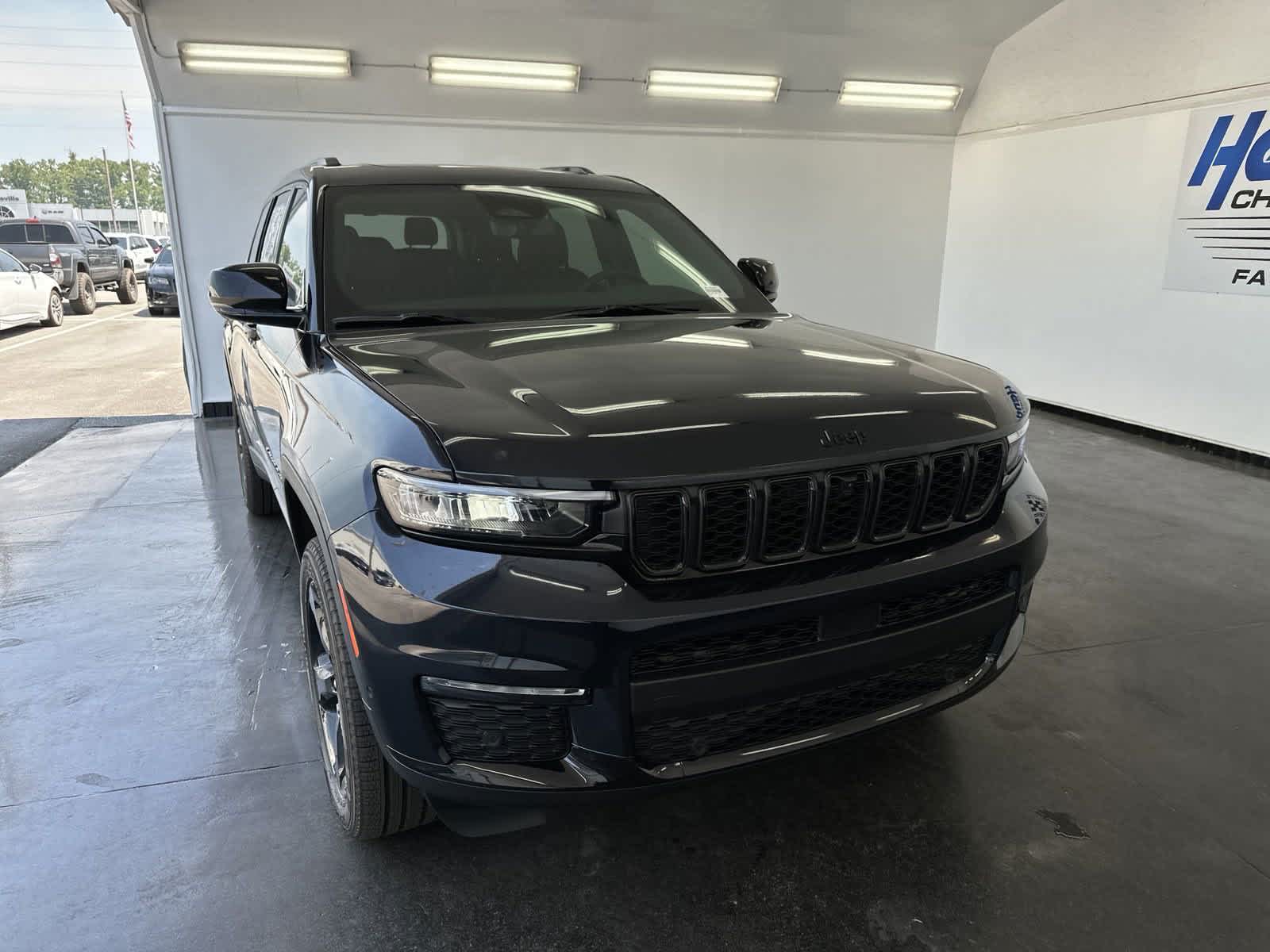 2024 Jeep Grand Cherokee L Limited 3