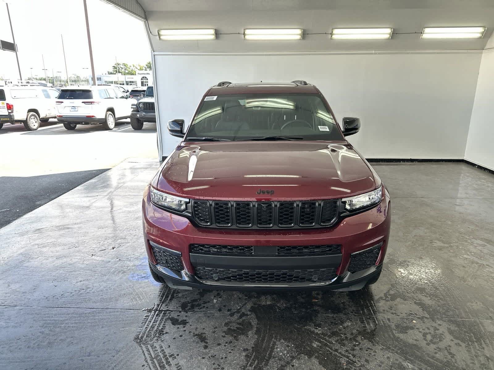 2024 Jeep Grand Cherokee L Limited 3