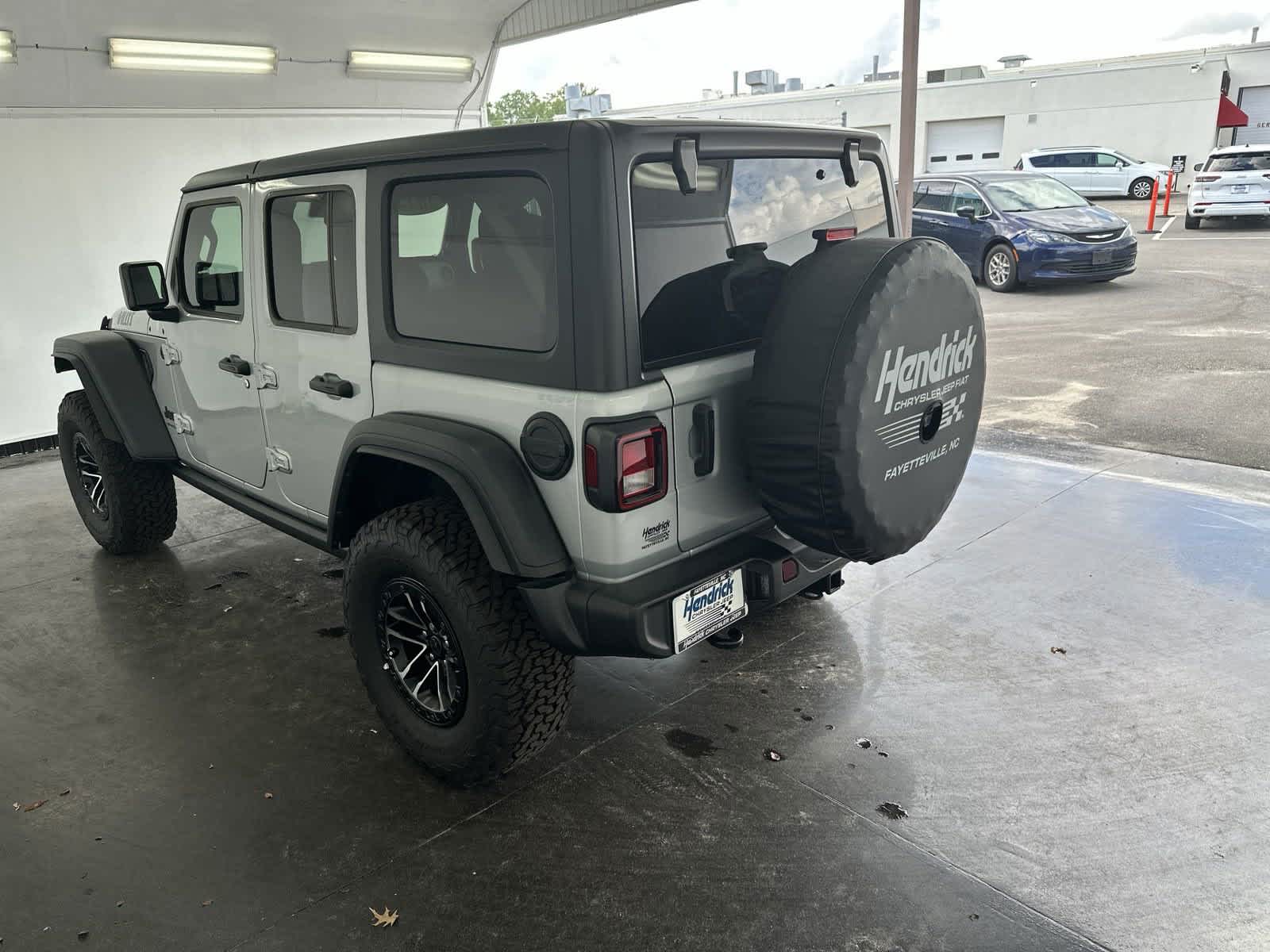 2024 Jeep Wrangler Willys 6