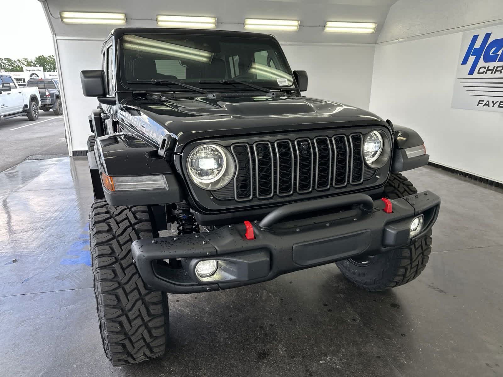 2024 Jeep Wrangler Rubicon X 3