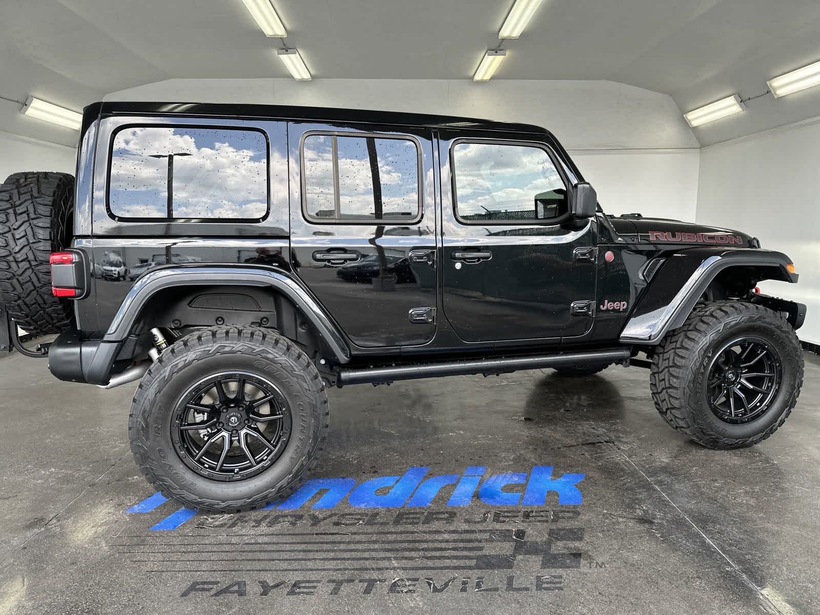 2024 Jeep Wrangler Rubicon X 8