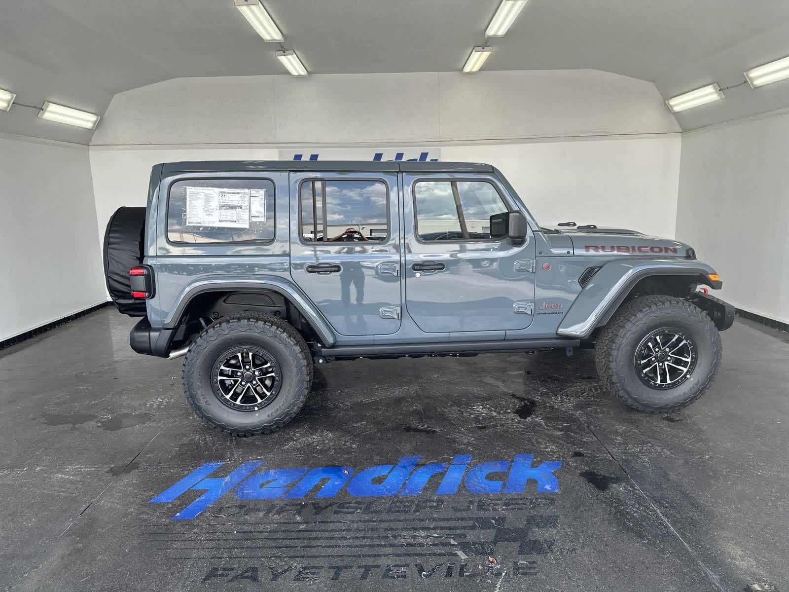 2024 Jeep Wrangler Rubicon X 9