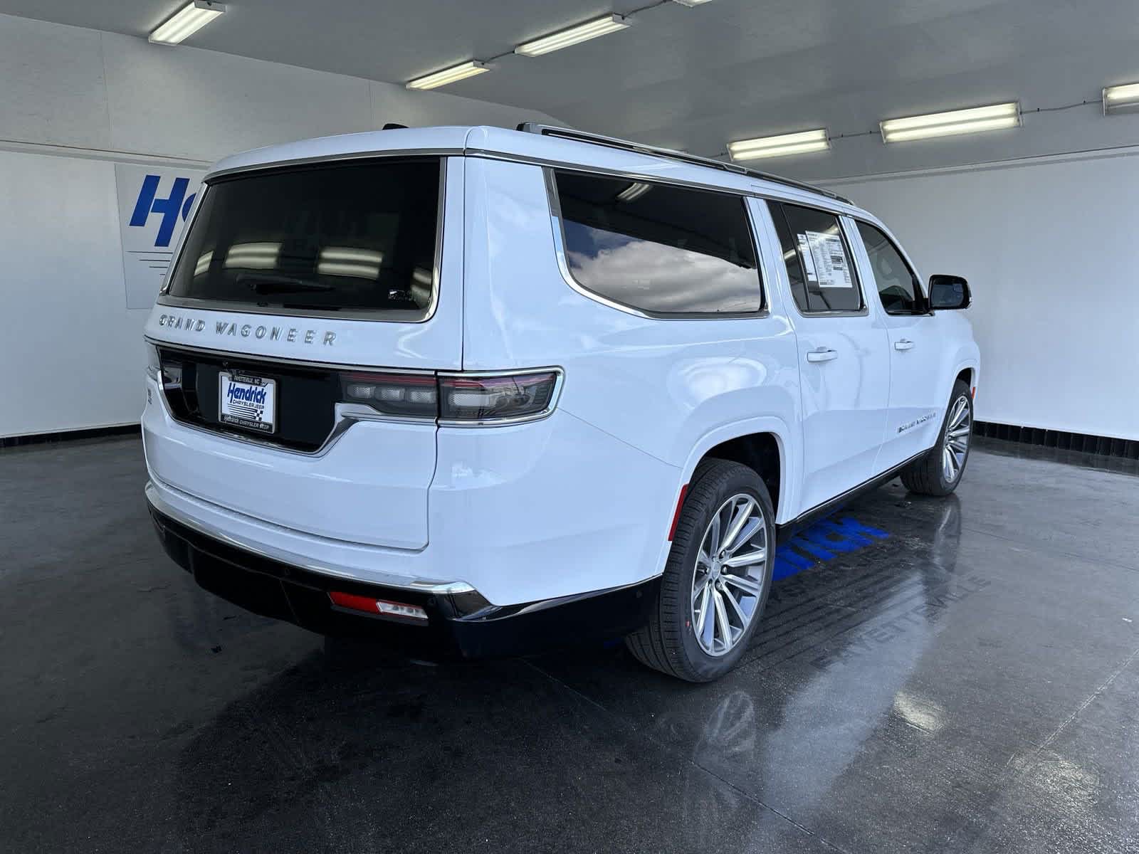 2024 Jeep Grand Wagoneer L  7