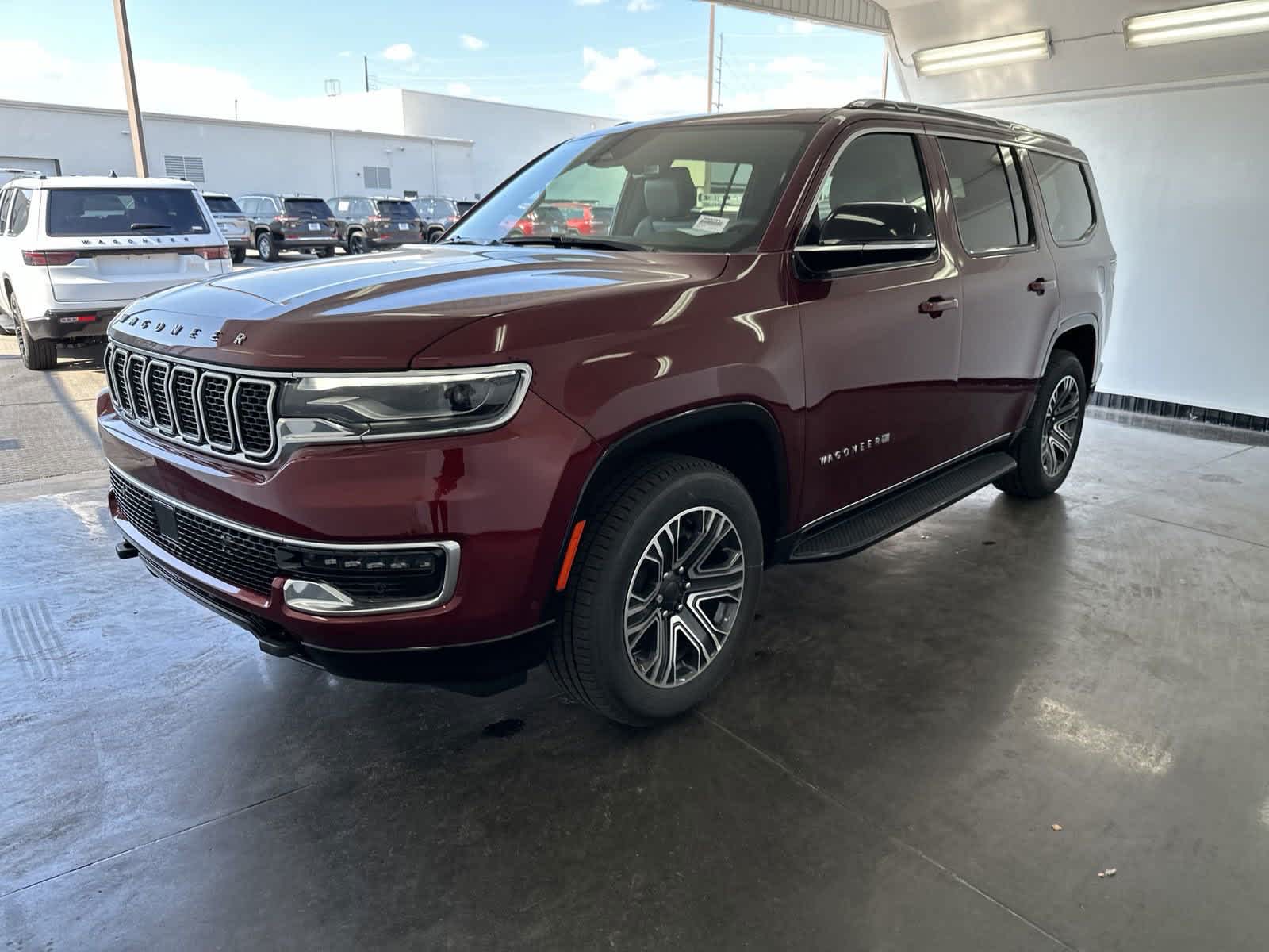 2024 Jeep Wagoneer  4