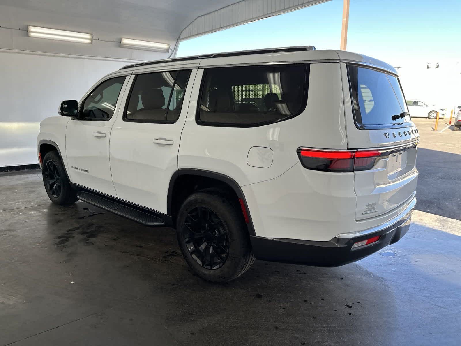 2022 Jeep Wagoneer Series II 6