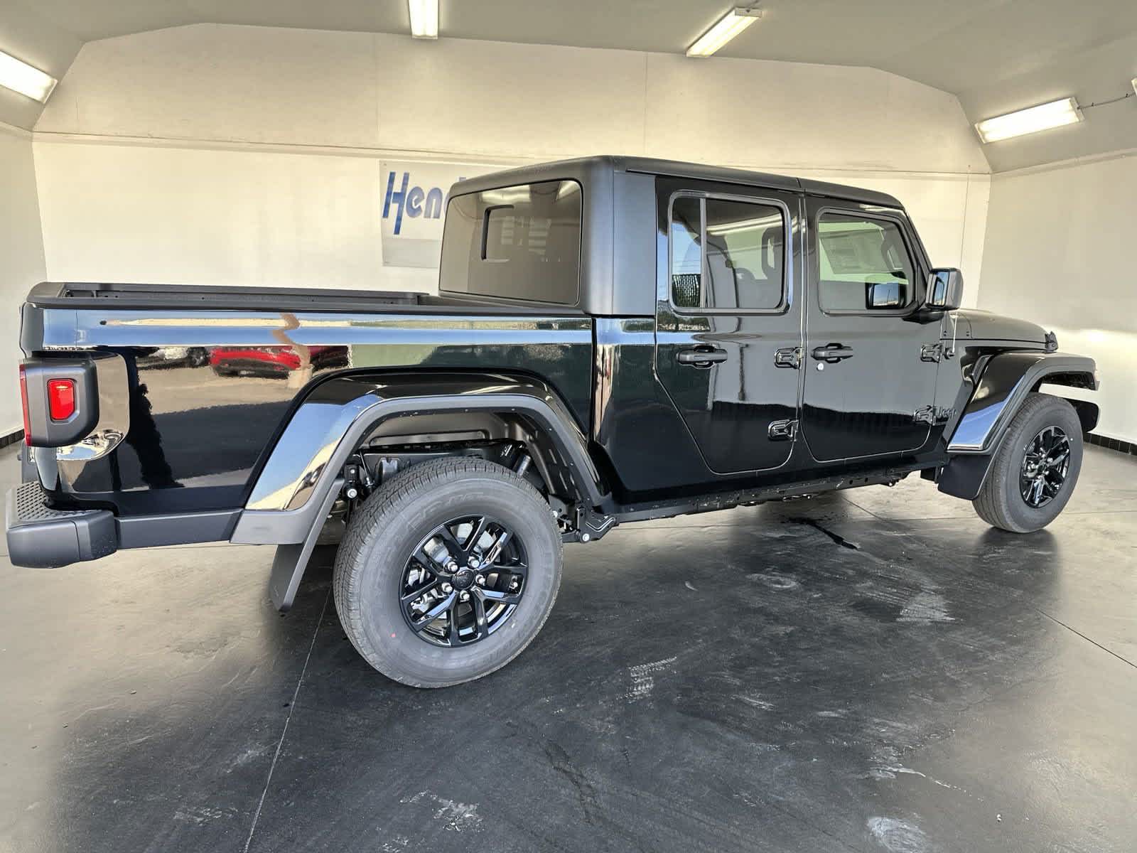 2023 Jeep Gladiator Sport S 4x4 9