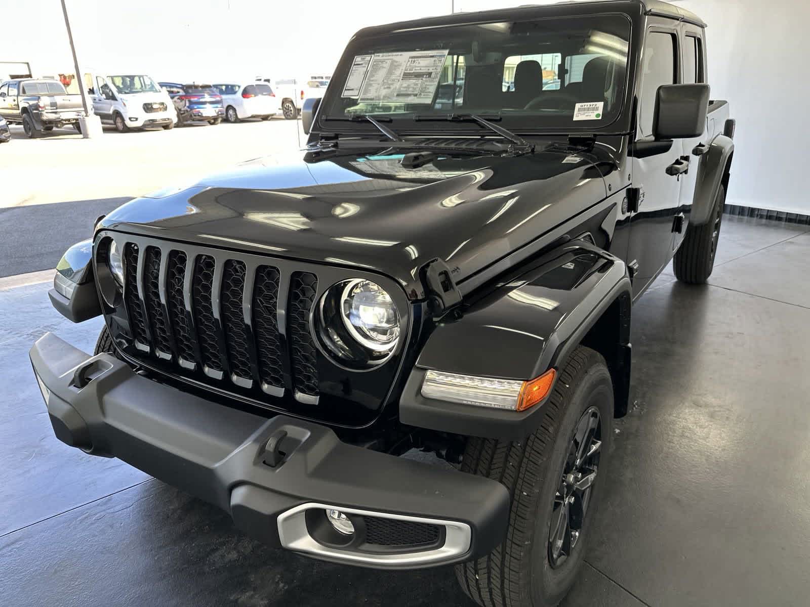 2023 Jeep Gladiator Sport S 4x4 4