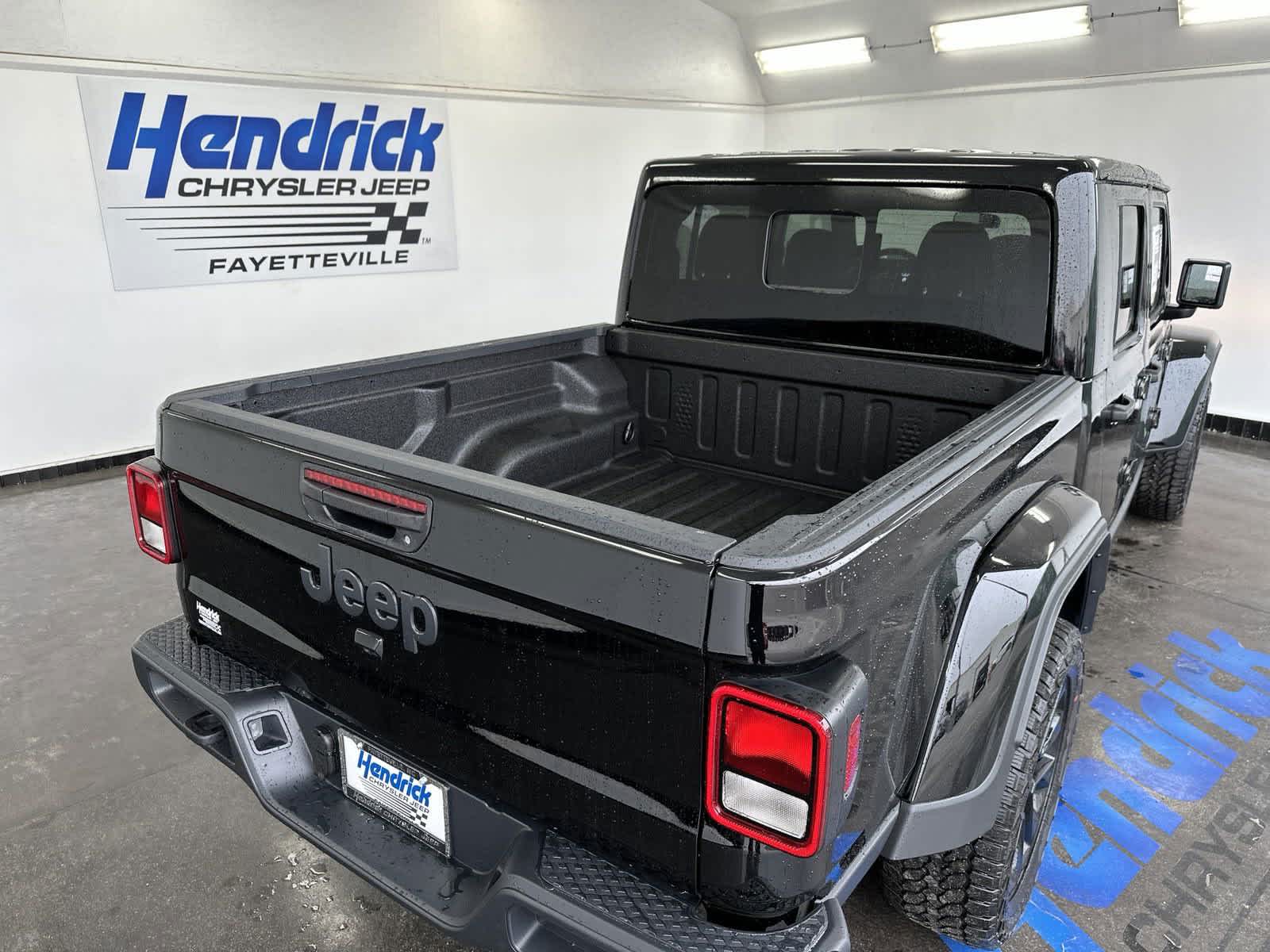 2024 Jeep Gladiator Sport 4x4 41