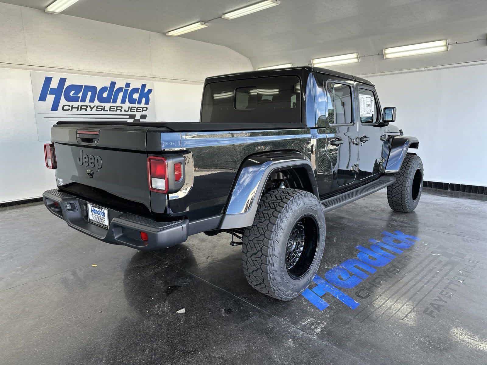 2024 Jeep Gladiator Sport 4x4 15