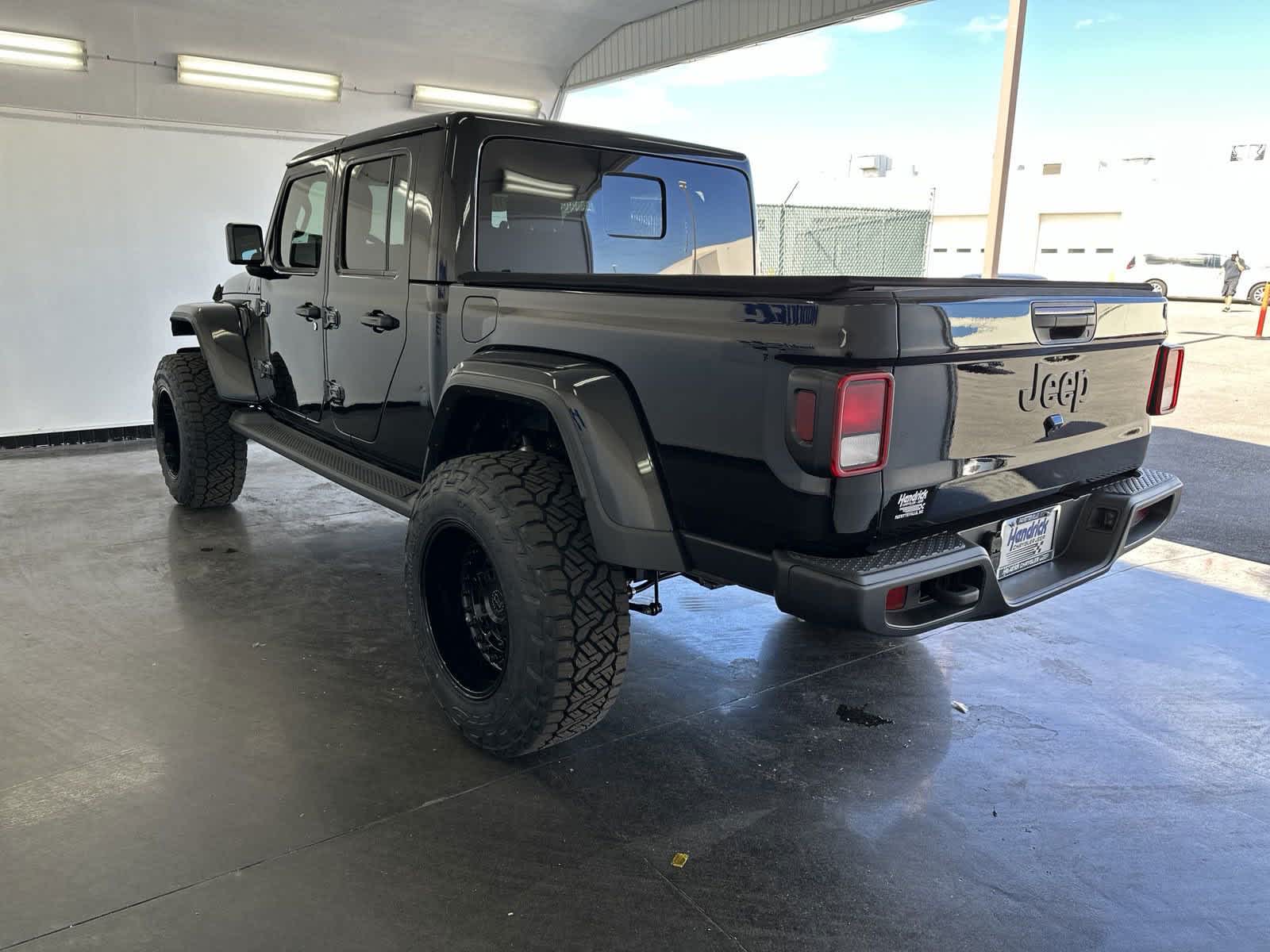 2024 Jeep Gladiator Sport 4x4 11