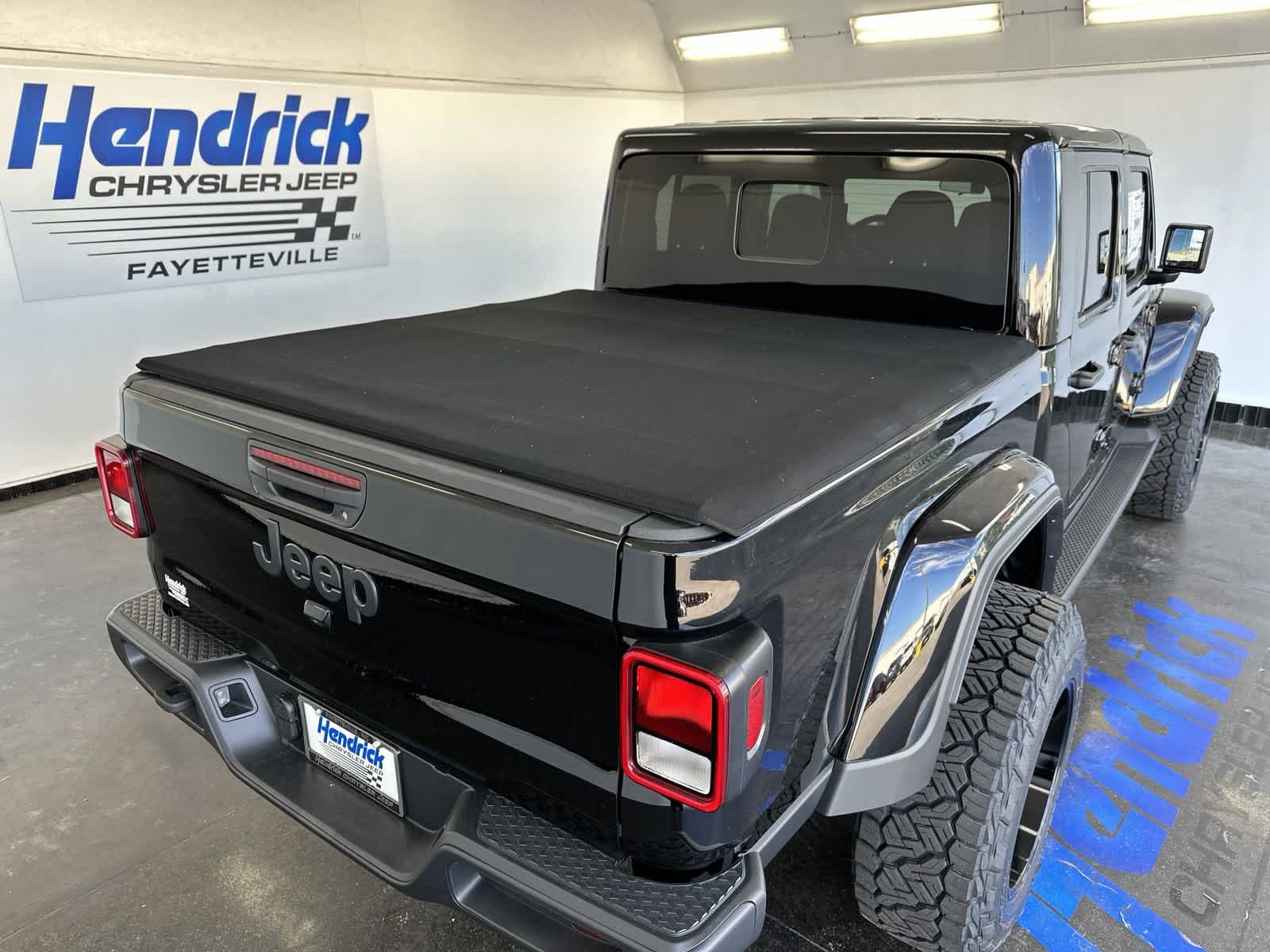 2024 Jeep Gladiator Sport 4x4 42