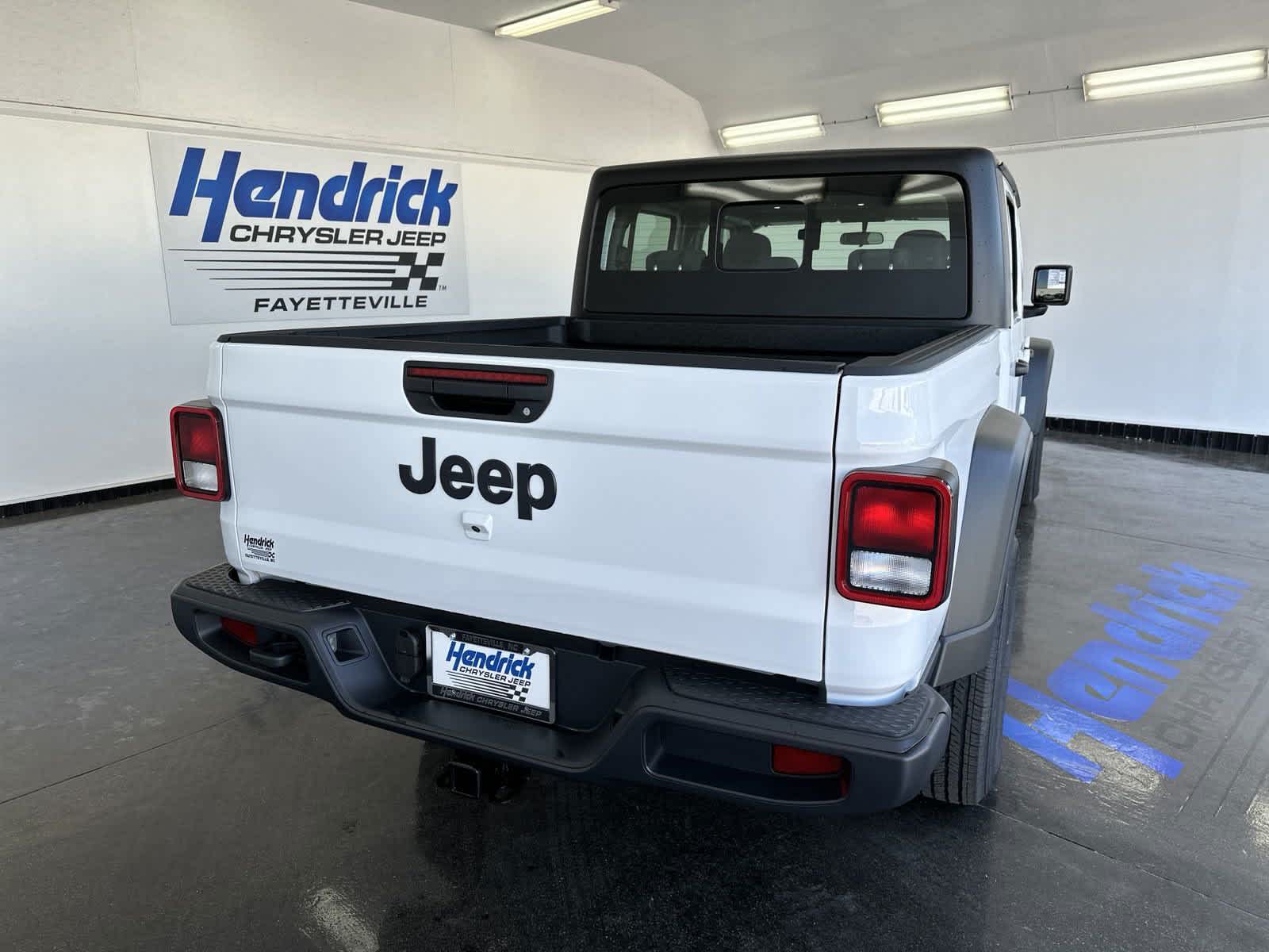 2024 Jeep Gladiator Sport 4x4 7