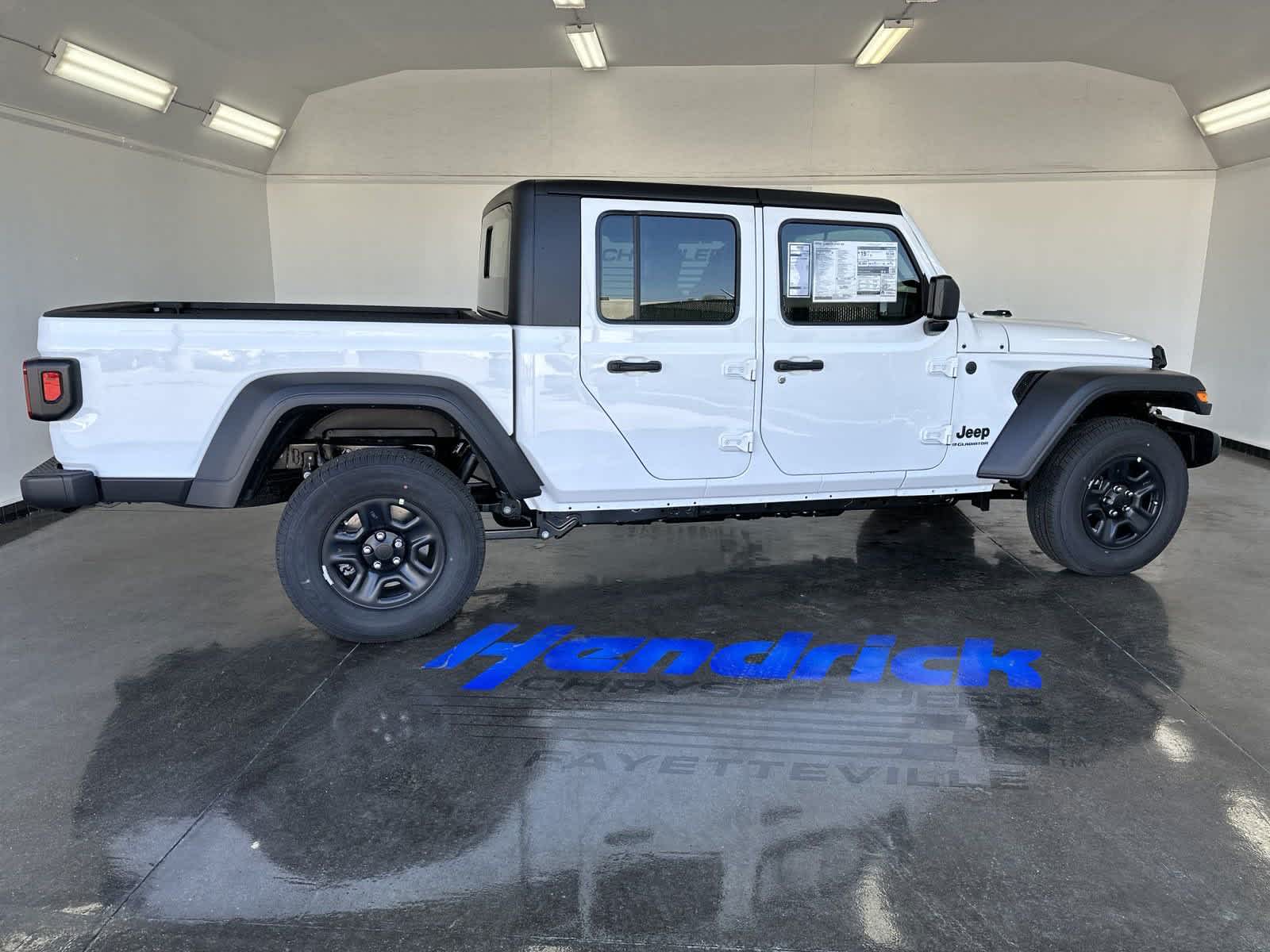 2024 Jeep Gladiator Sport 4x4 9