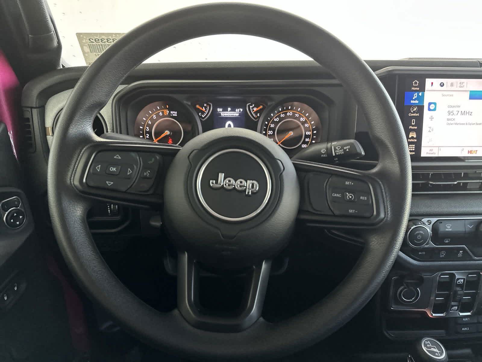 2024 Jeep Gladiator Sport 4x4 17