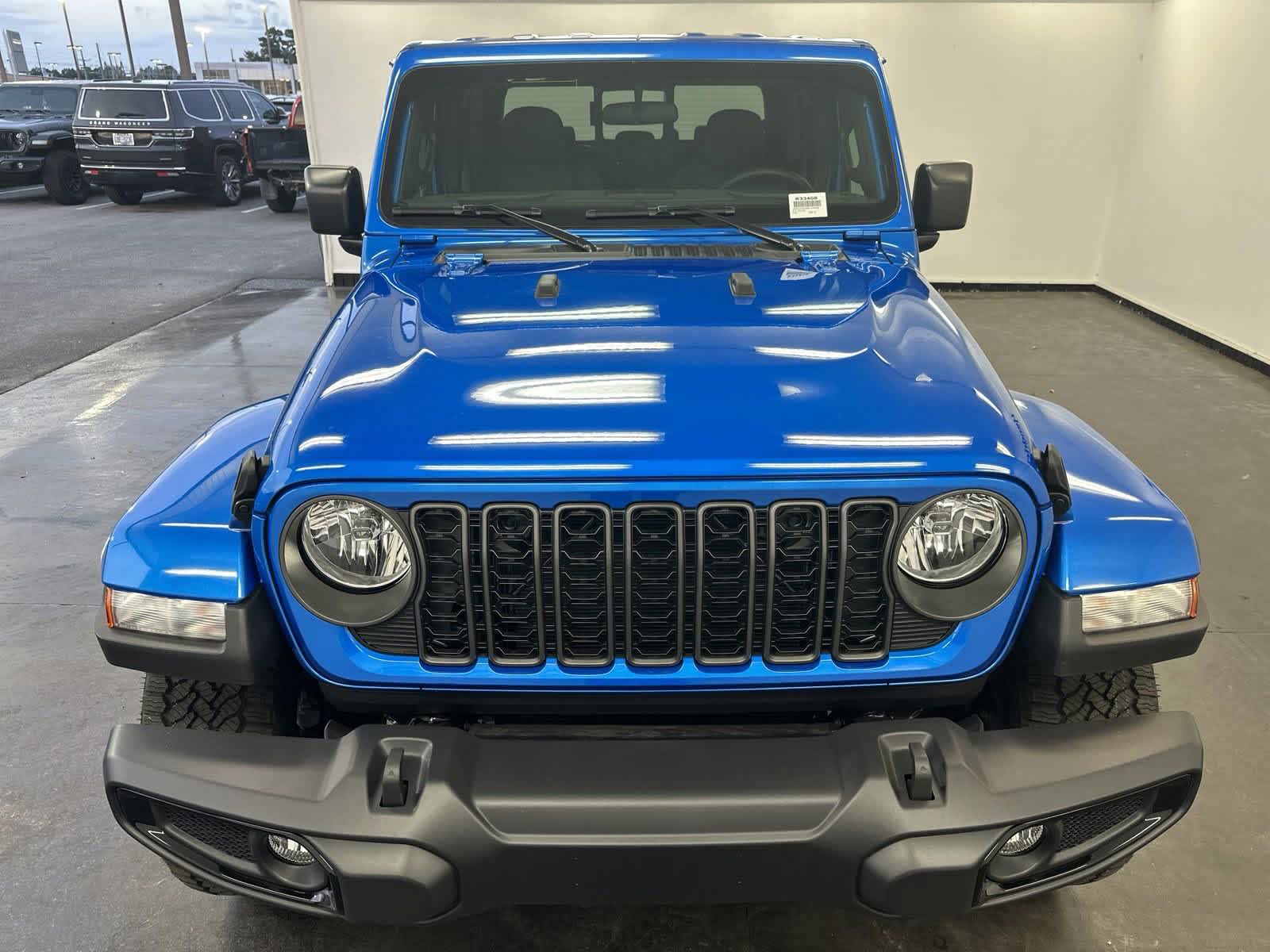 2024 Jeep Gladiator Sport 4x4 3