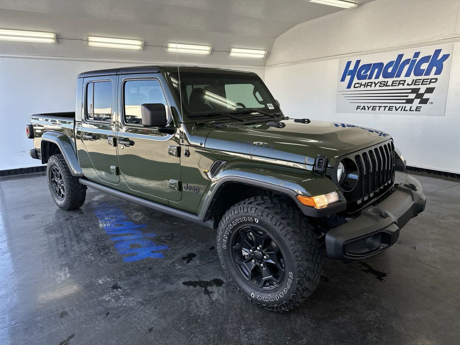 2021 Jeep Gladiator Willys 4x4 2