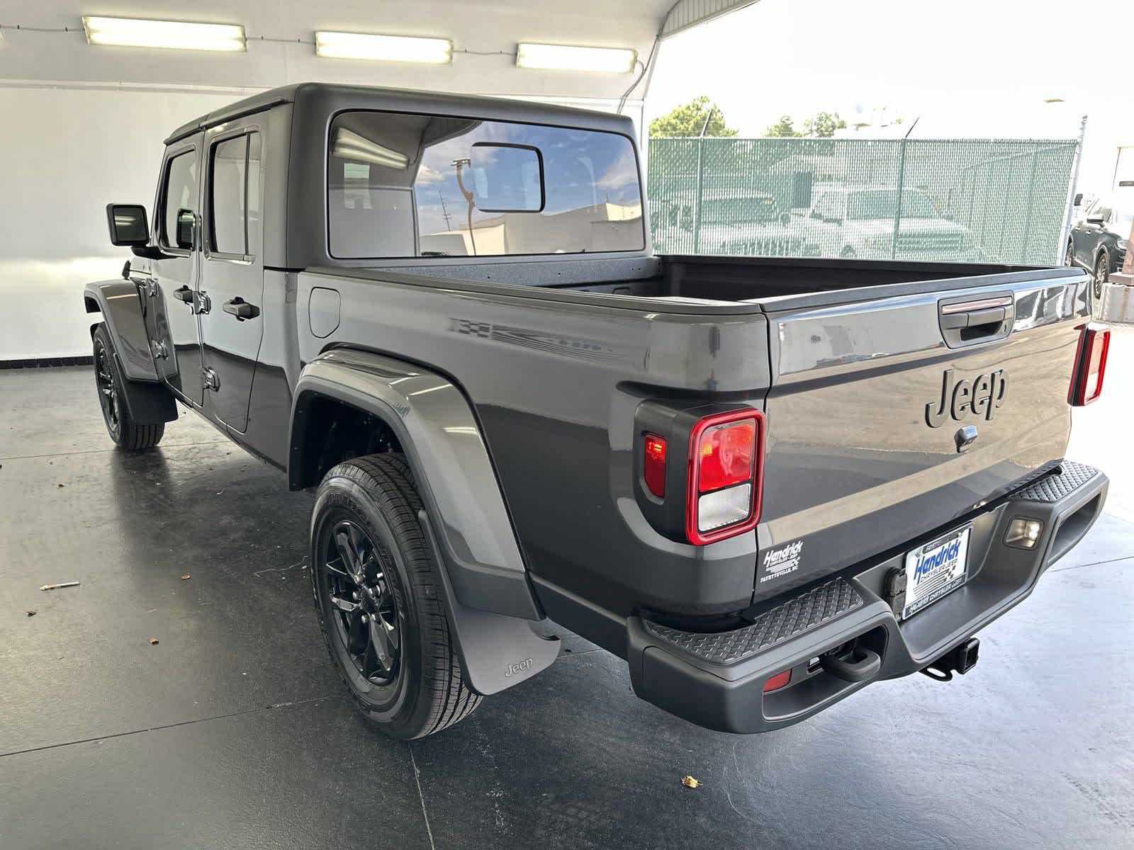 2023 Jeep Gladiator Sport S 4x4 6