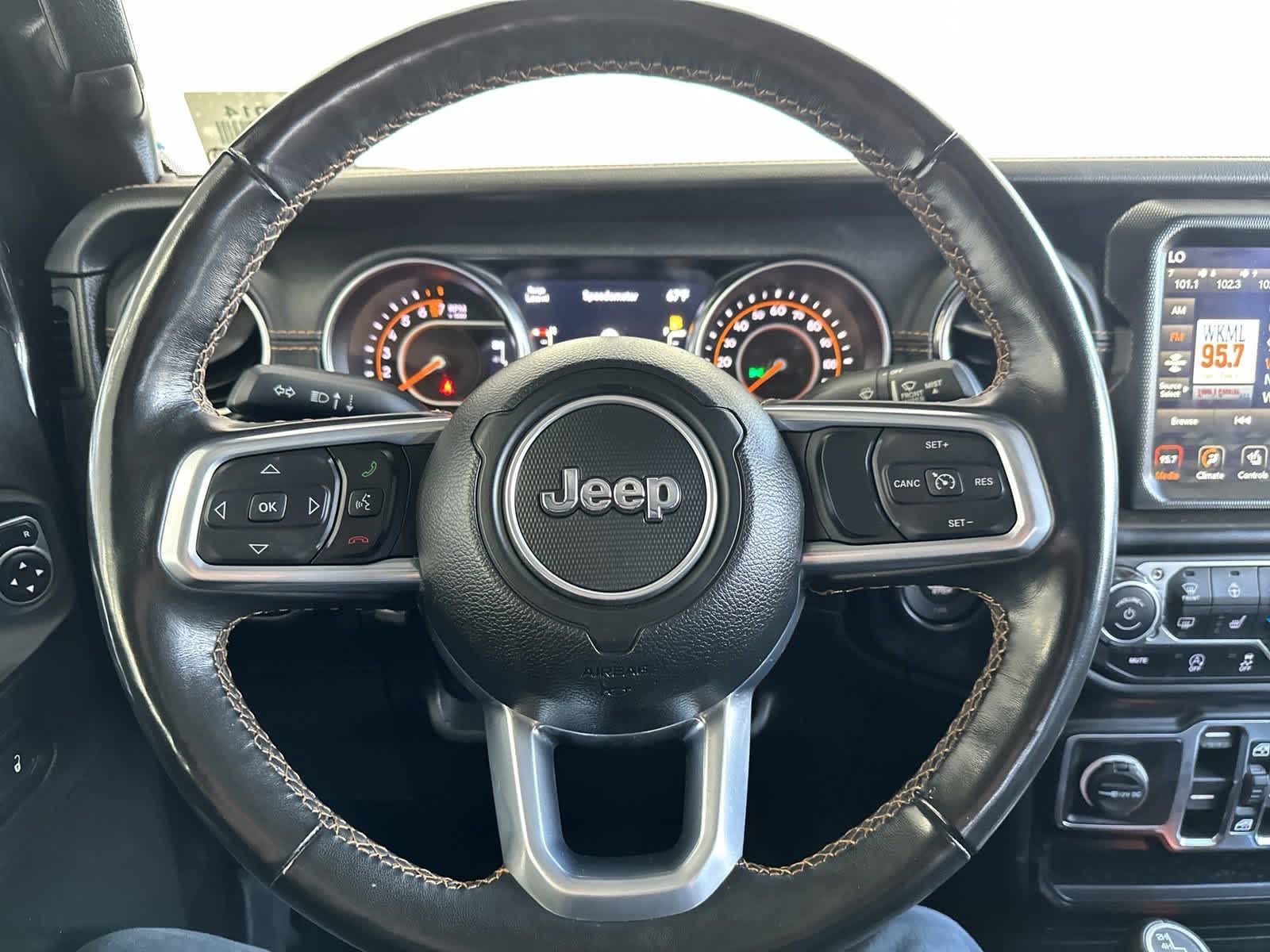 2022 Jeep Gladiator High Altitude 4x4 16