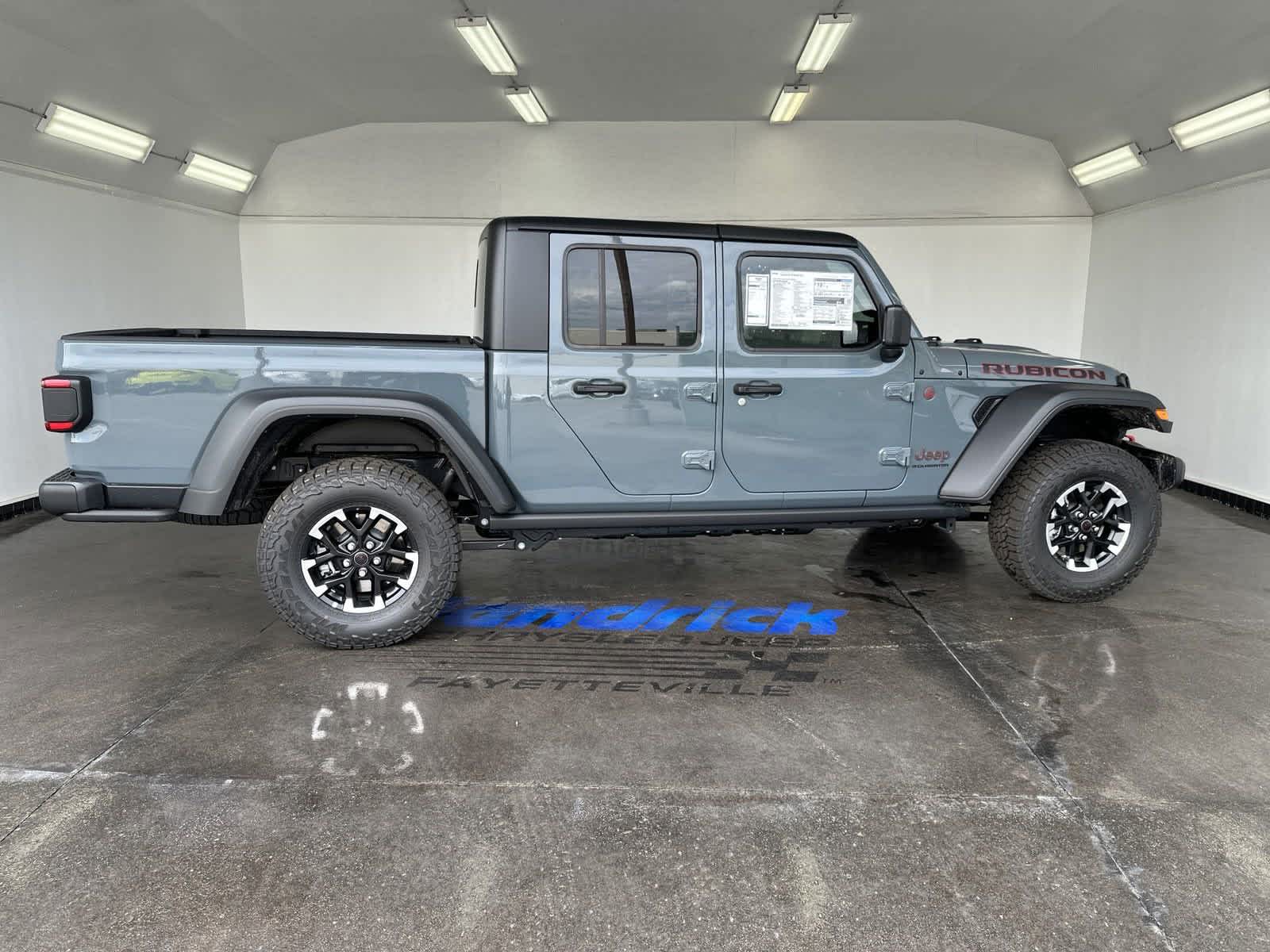 2024 Jeep Gladiator Rubicon 4x4 9