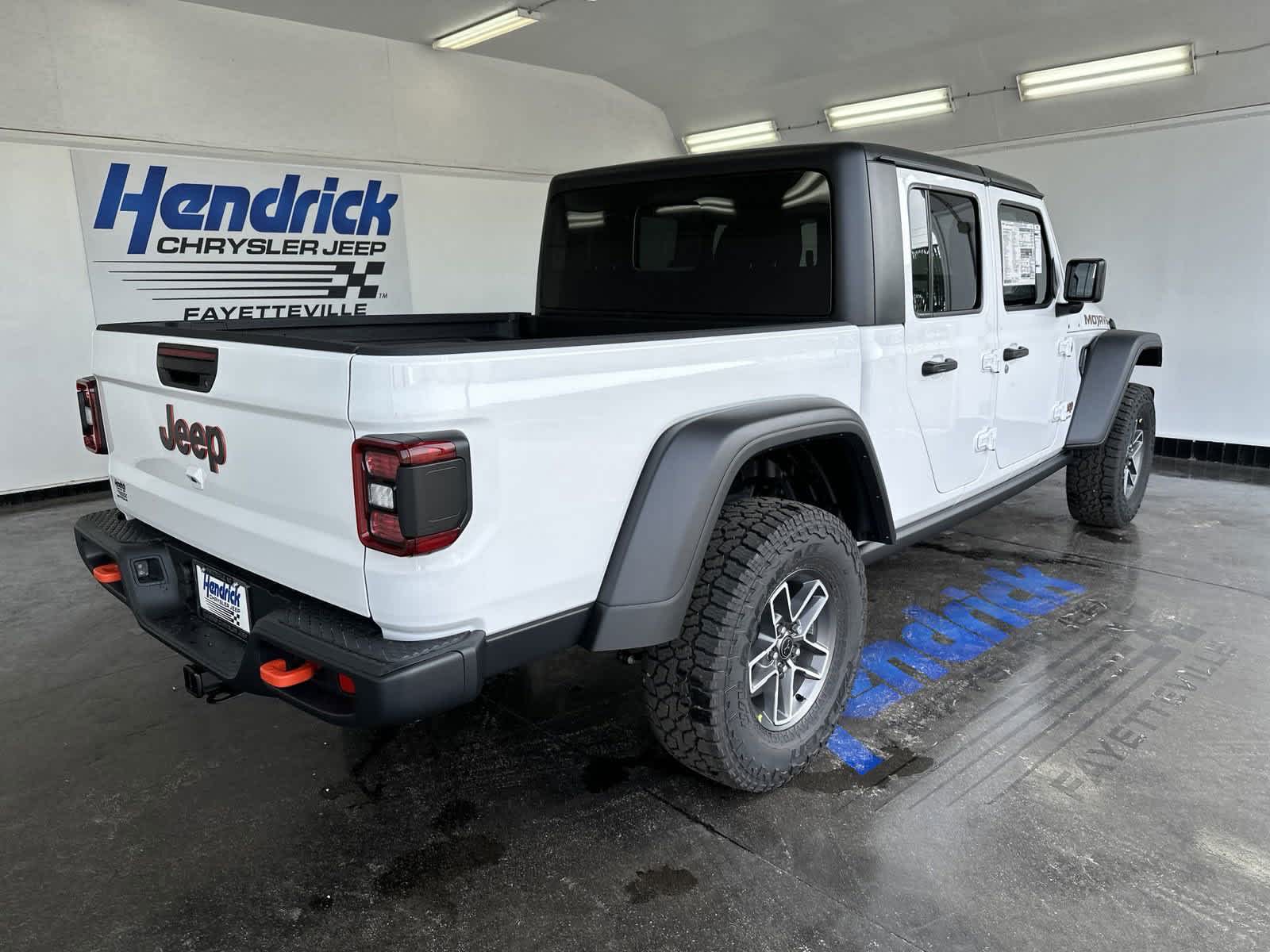 2024 Jeep Gladiator Mojave 4x4 8