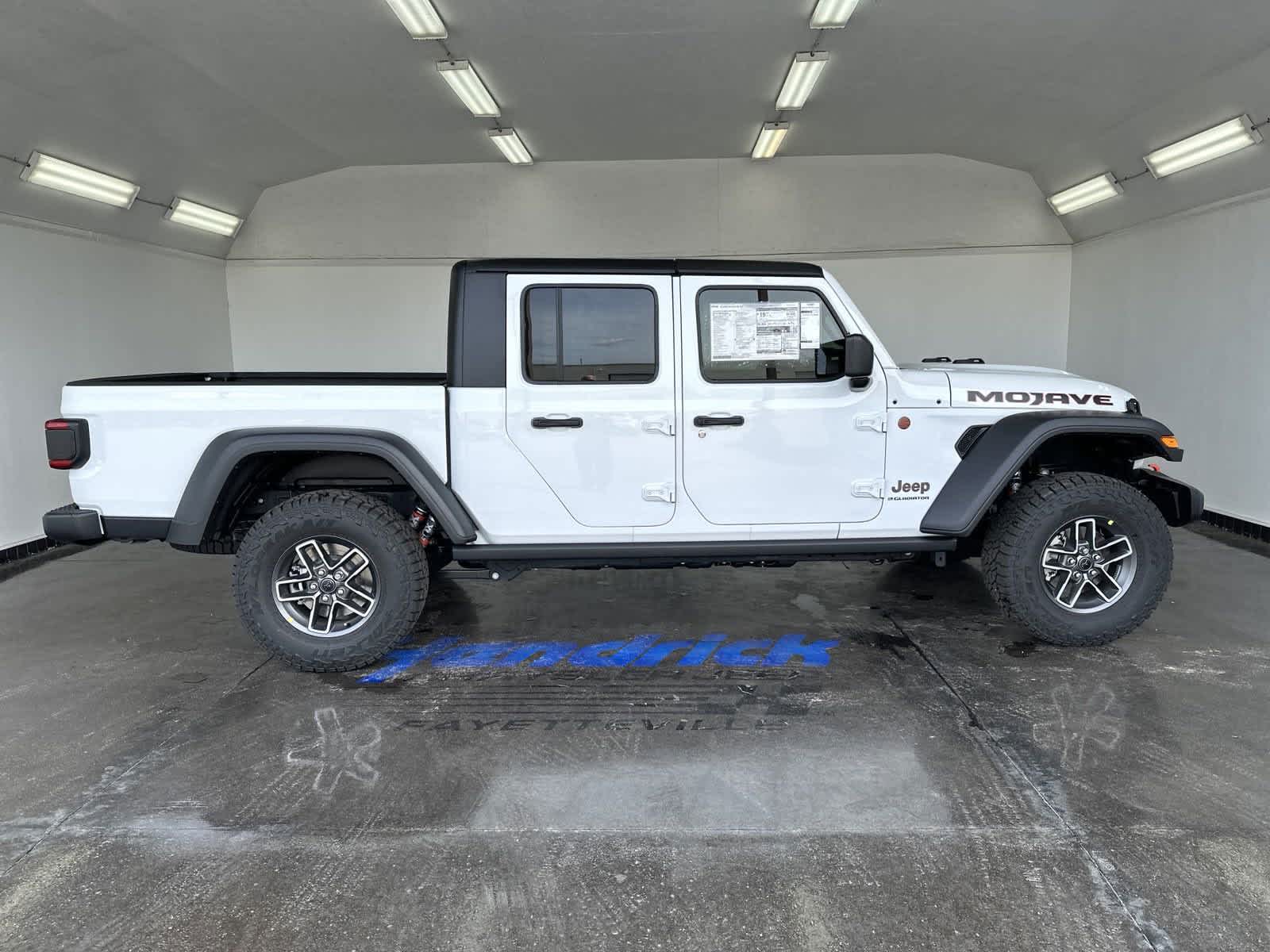 2024 Jeep Gladiator Mojave 4x4 9