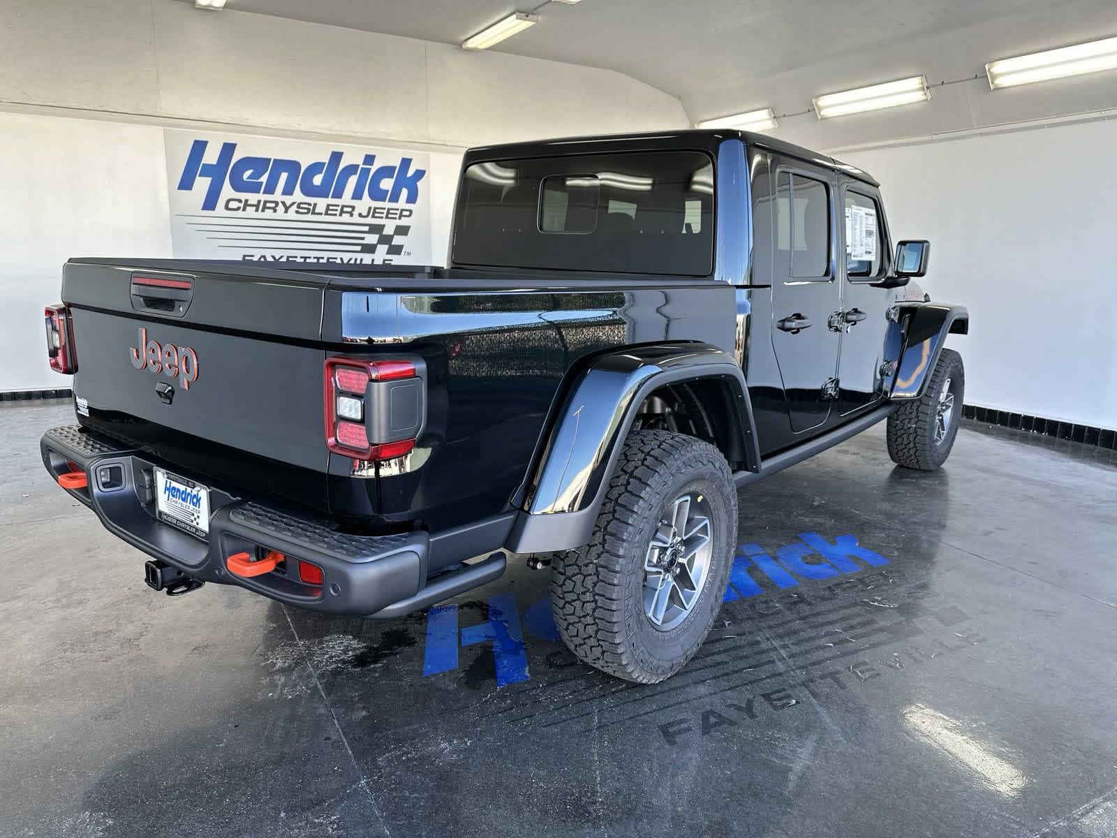 2024 Jeep Gladiator Mojave X 4x4 8