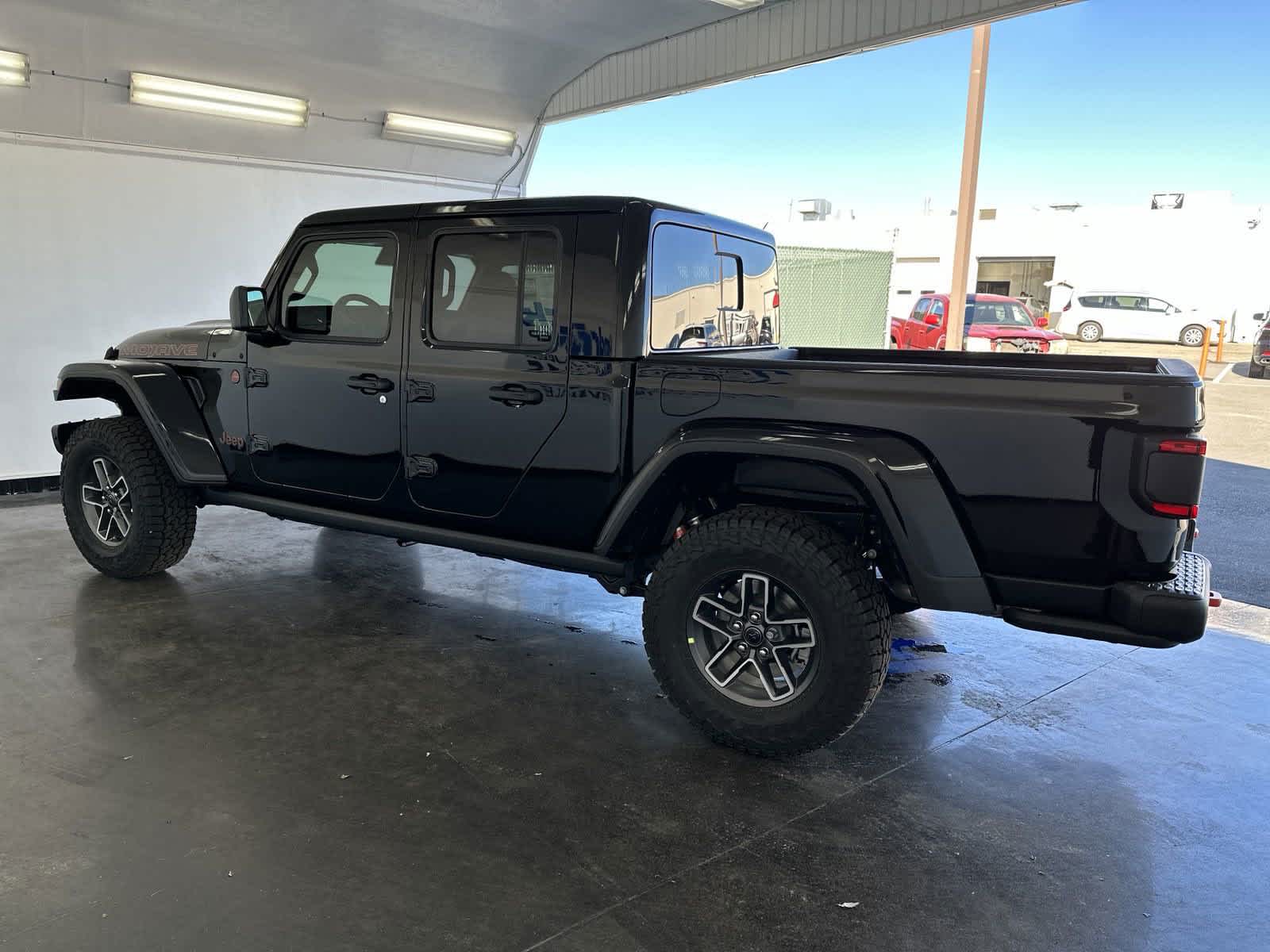 2024 Jeep Gladiator Mojave X 4x4 5