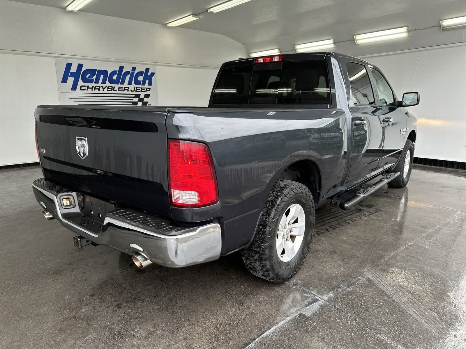 2018 Ram 1500 SLT 4x2 Crew Cab 64 Box 9