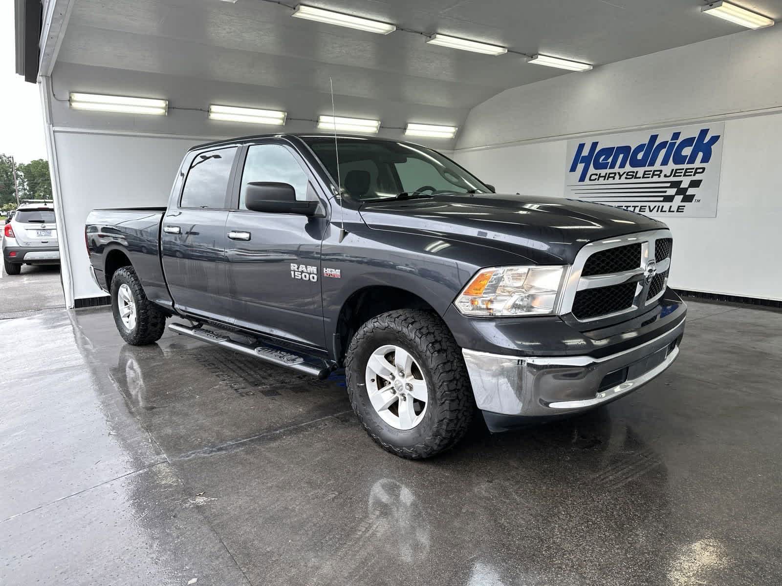 2018 Ram 1500 SLT 4x2 Crew Cab 64 Box 2