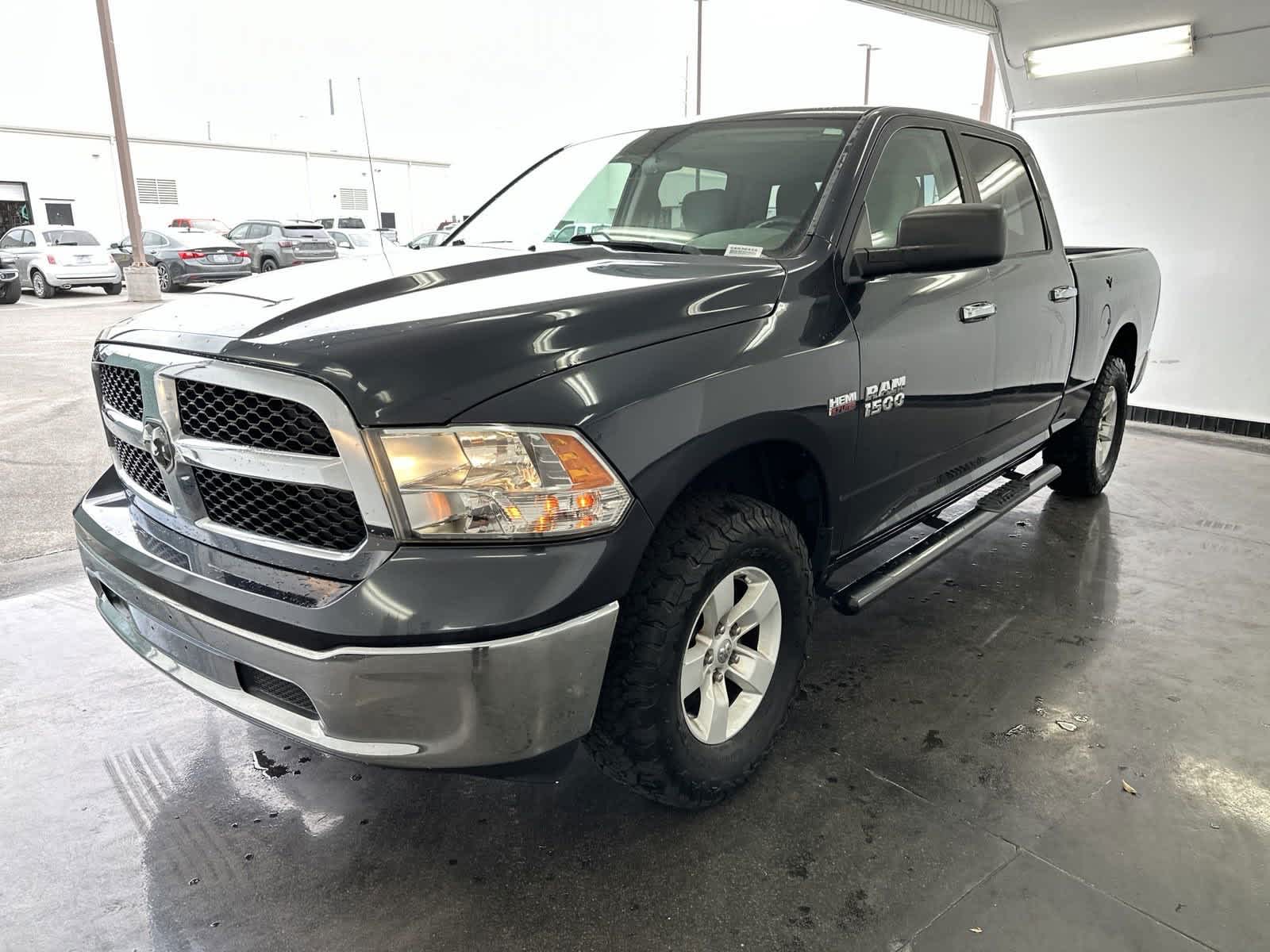 2018 Ram 1500 SLT 4x2 Crew Cab 64 Box 4