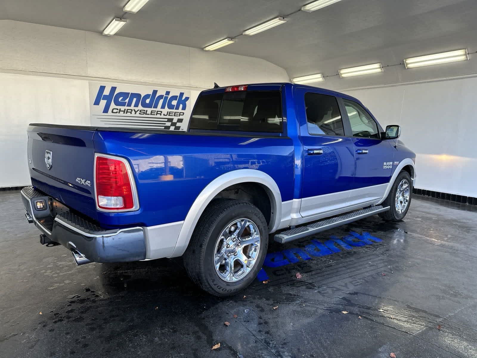 2015 Ram 1500 Laramie 4WD Crew Cab 140.5 9