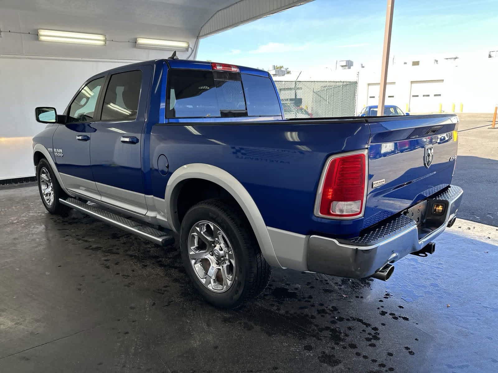 2015 Ram 1500 Laramie 4WD Crew Cab 140.5 7