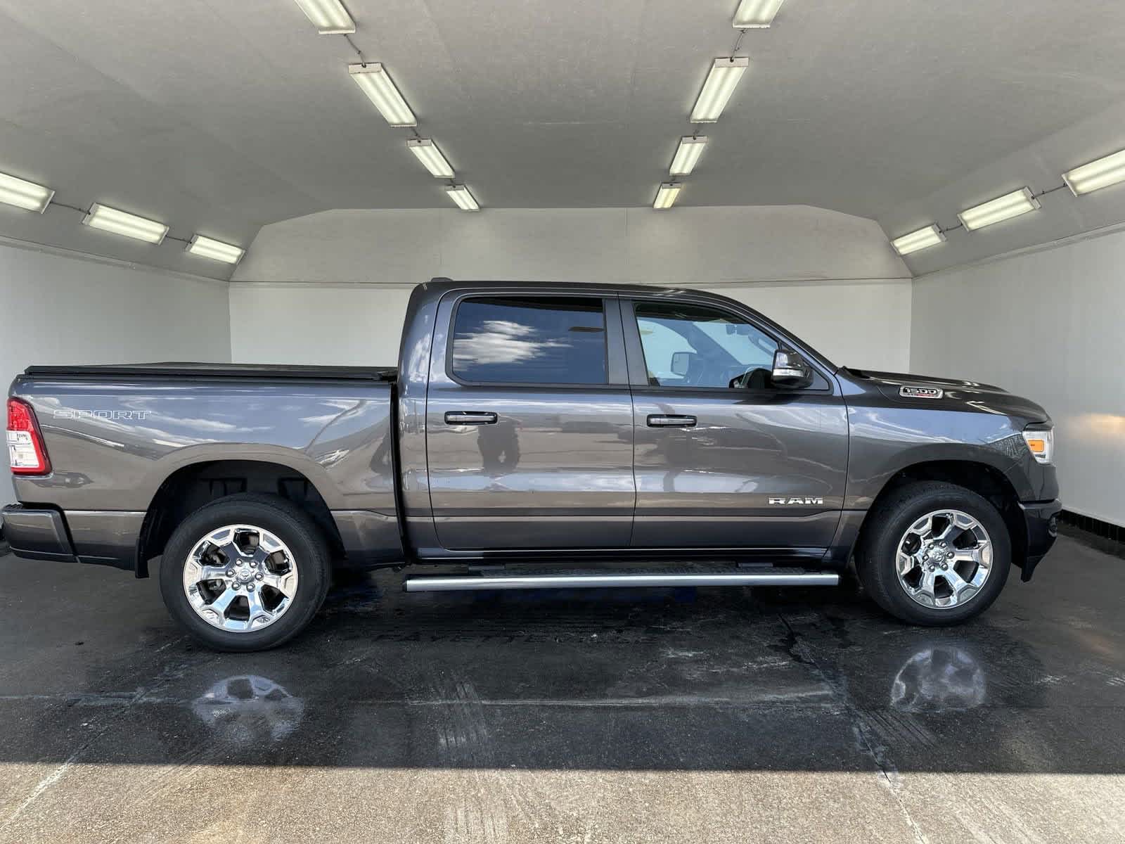 2020 Ram 1500 Big Horn 4x4 Crew Cab 57 Box 10