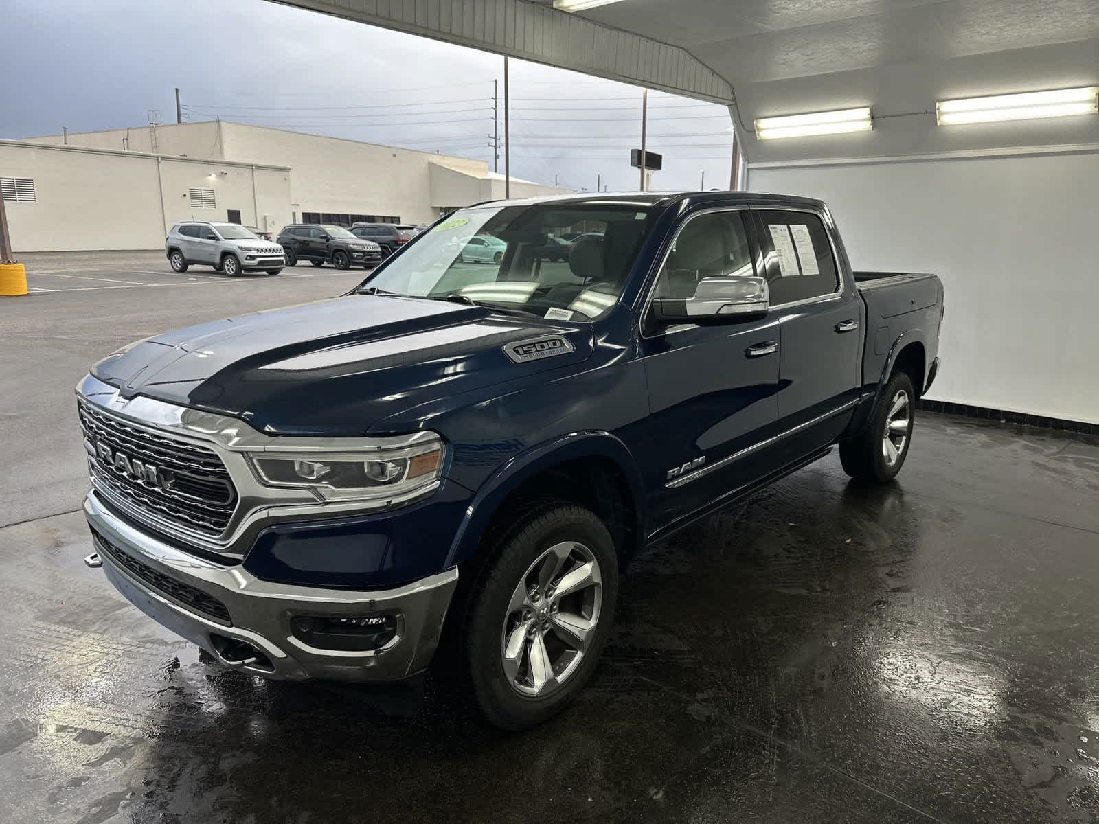 2022 Ram 1500 Limited 4x4 Crew Cab 57 Box 4