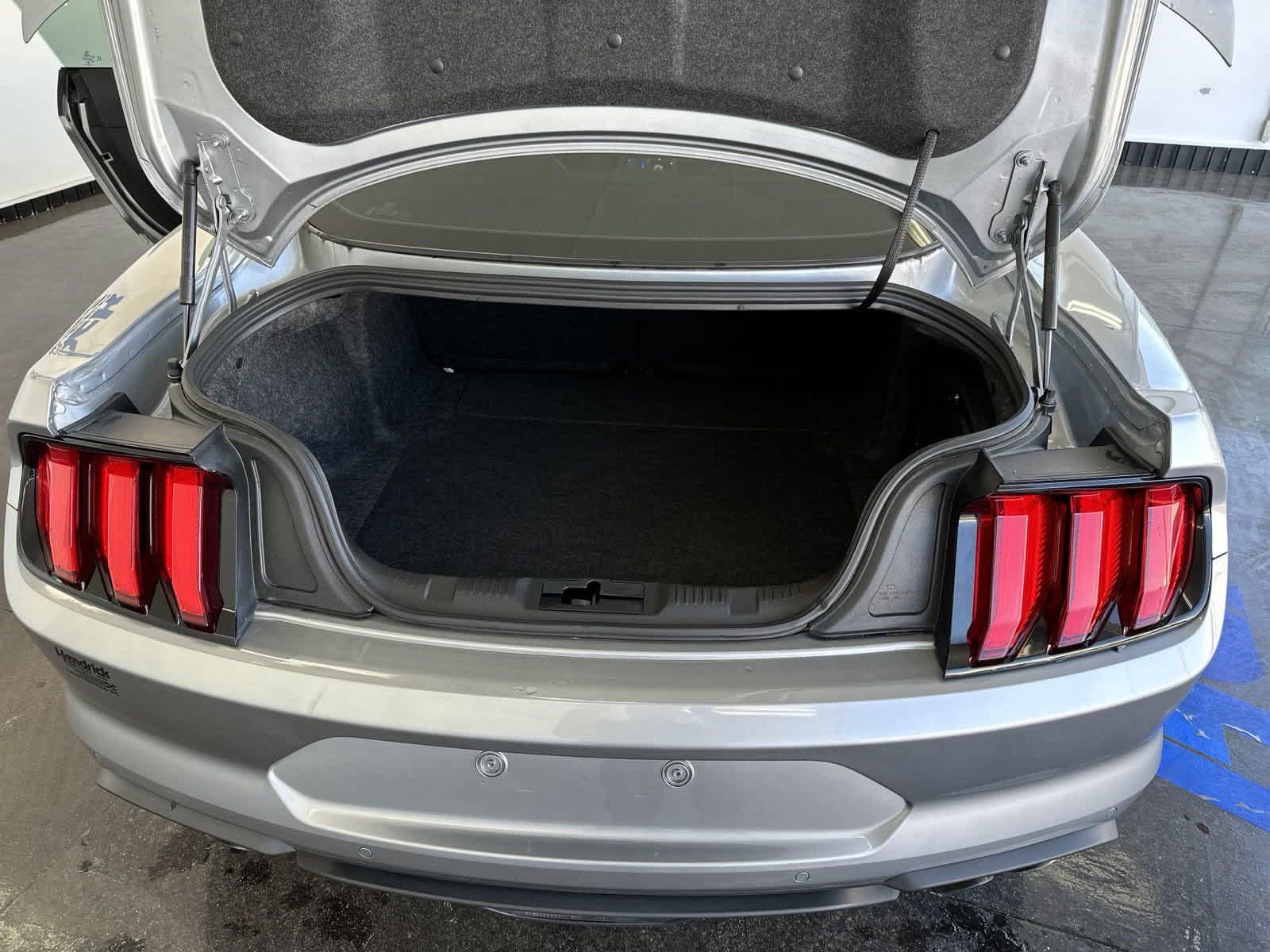 2021 Ford Mustang GT Premium 27