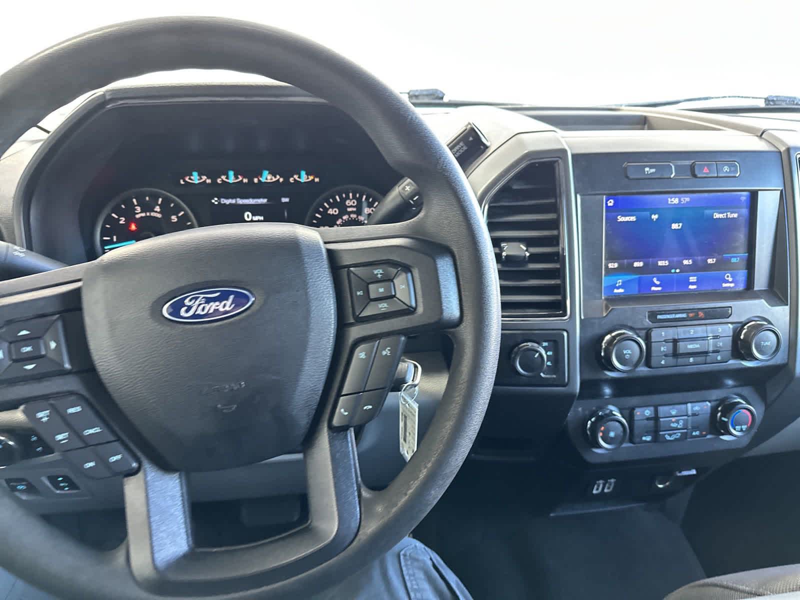 2020 Ford F-150 XLT 4WD SuperCrew 5.5 Box 25