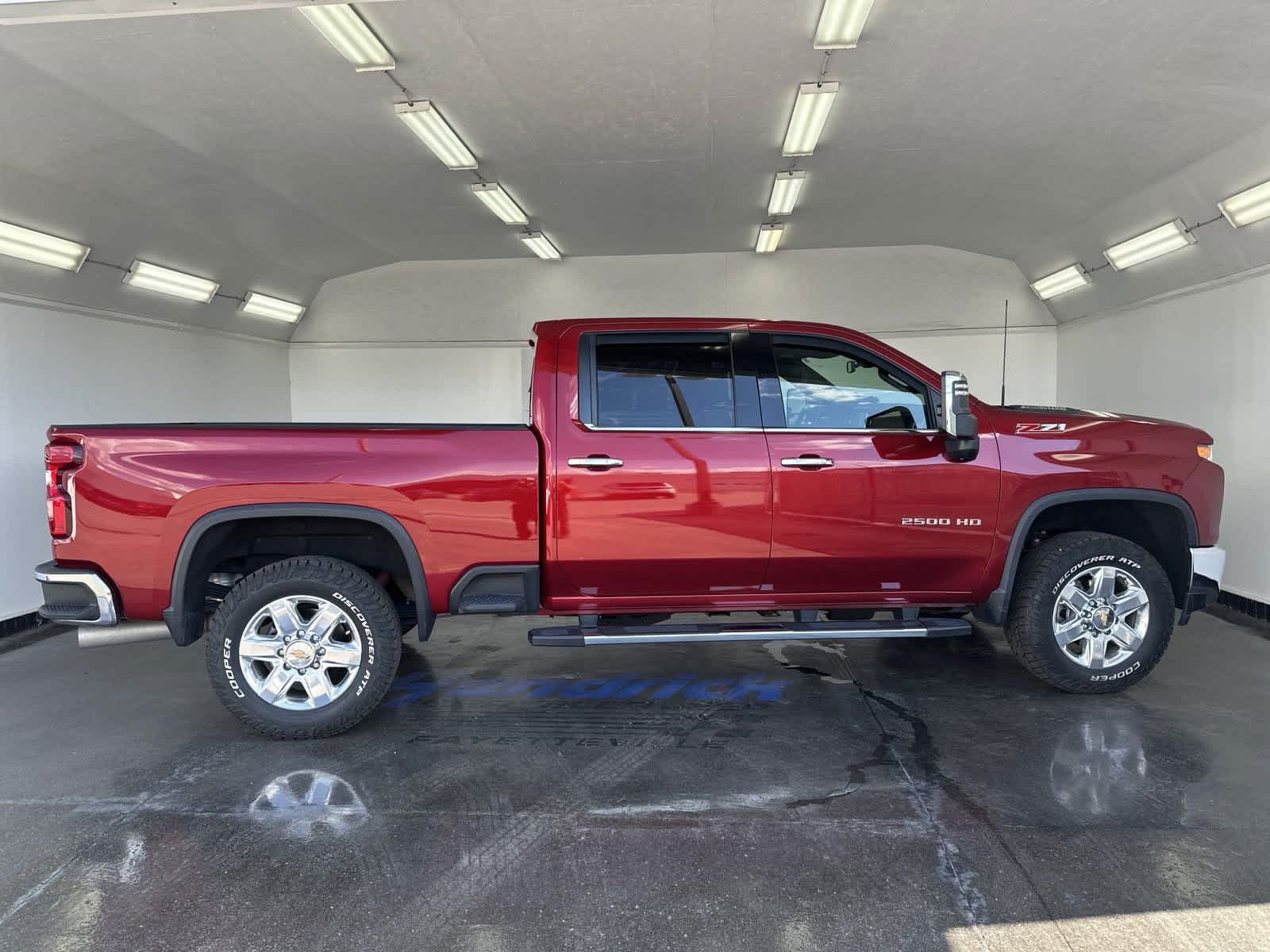 2022 Chevrolet Silverado 2500HD LTZ 4WD Crew Cab 159 10