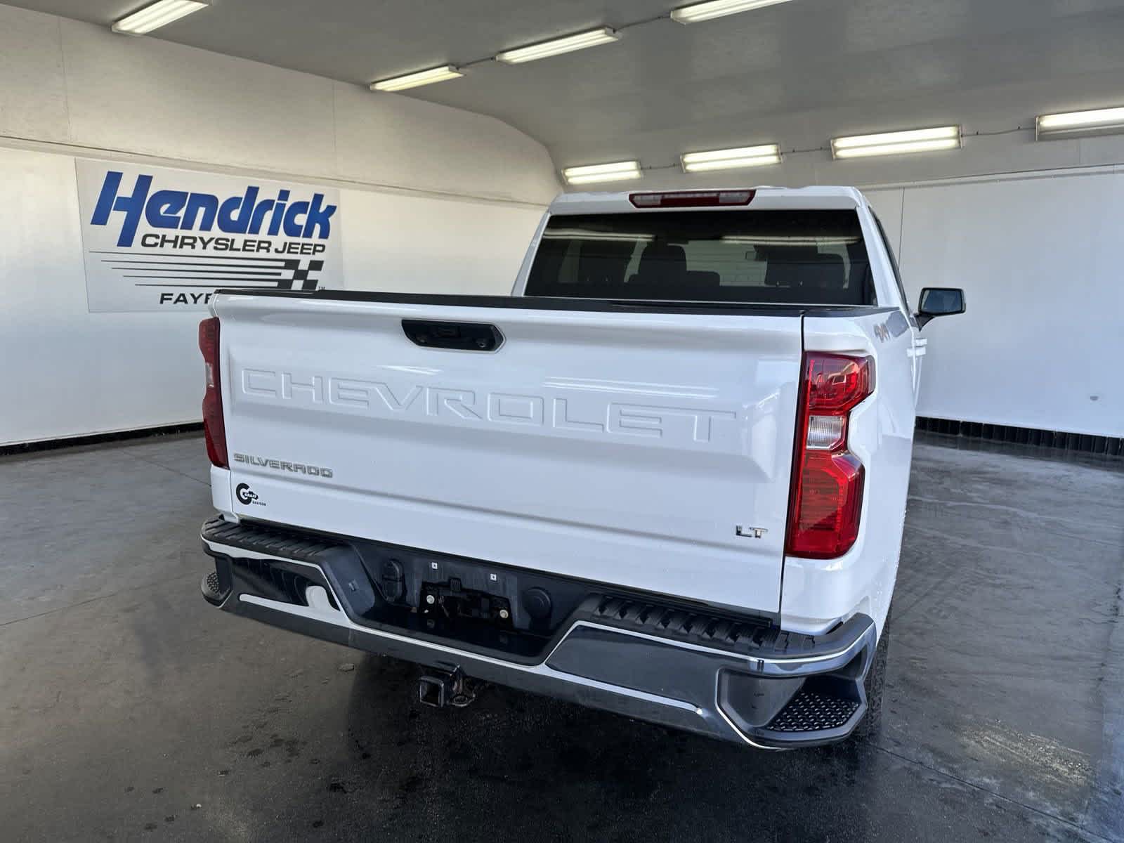 2022 Chevrolet Silverado 1500 LT 4WD Crew Cab 147 8