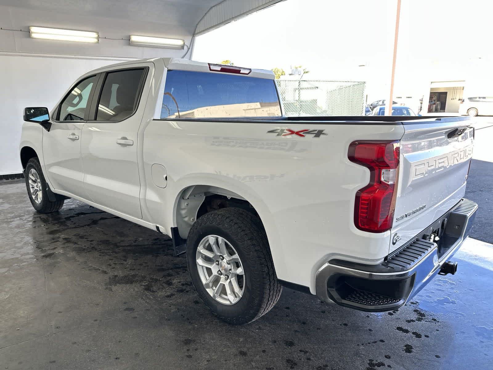 2022 Chevrolet Silverado 1500 LT 4WD Crew Cab 147 7