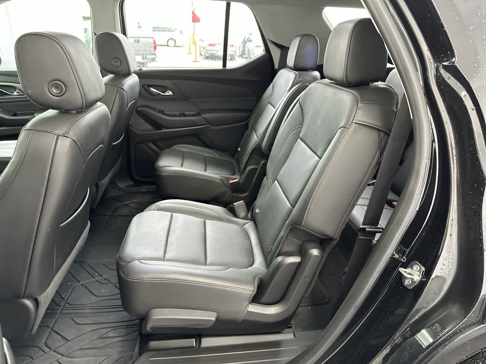 2019 Chevrolet Traverse Premier 29