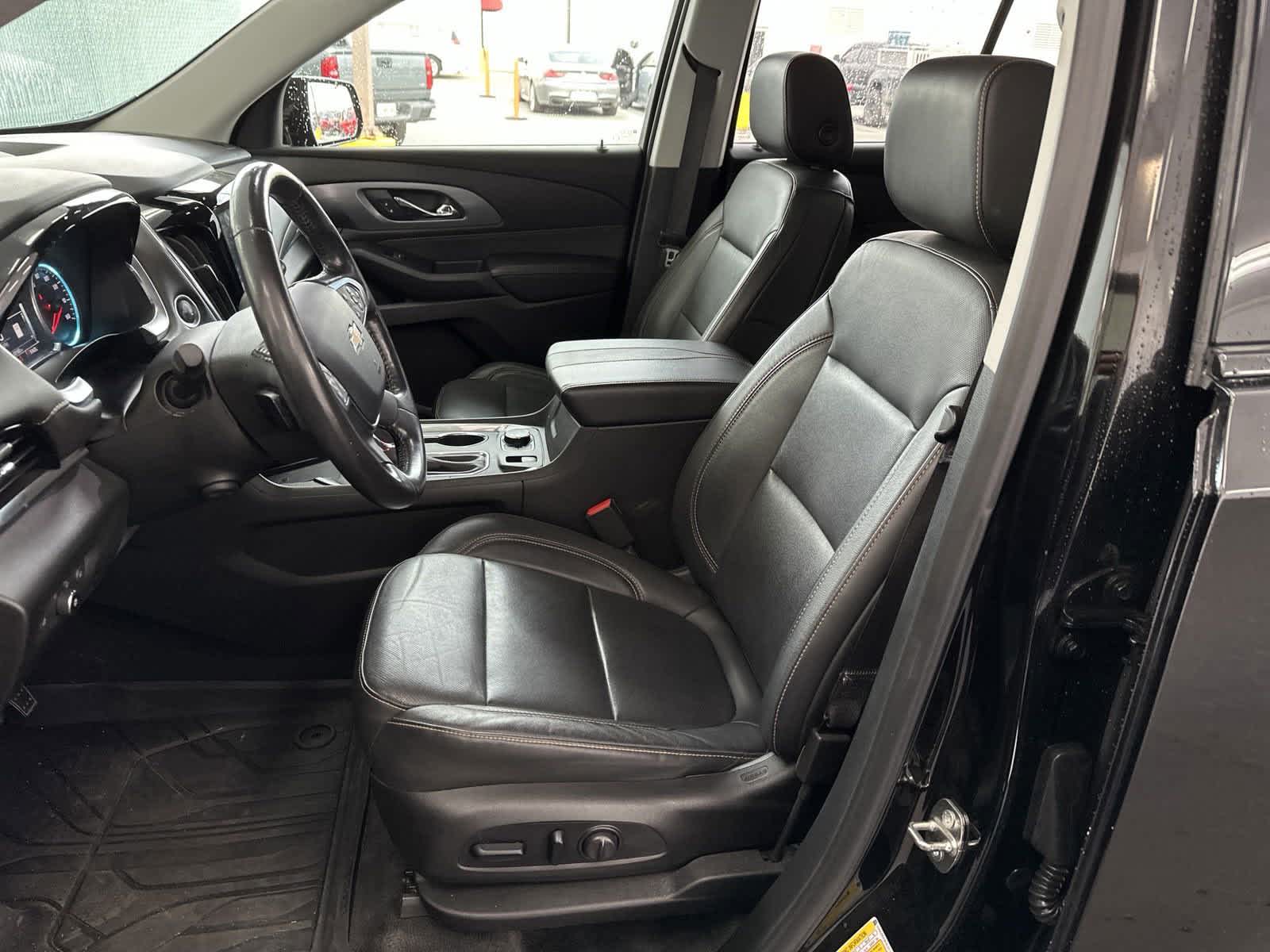 2019 Chevrolet Traverse Premier 15