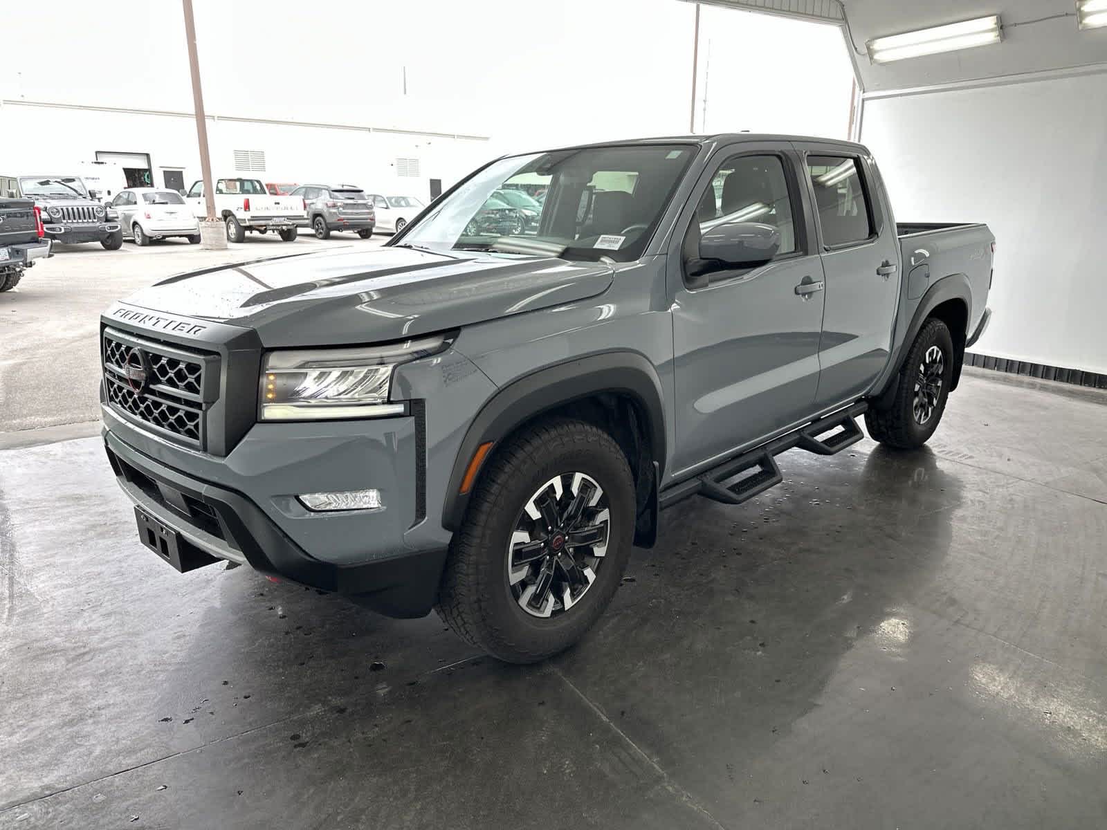 2024 Nissan Frontier PRO-X Crew Cab 4x2 4