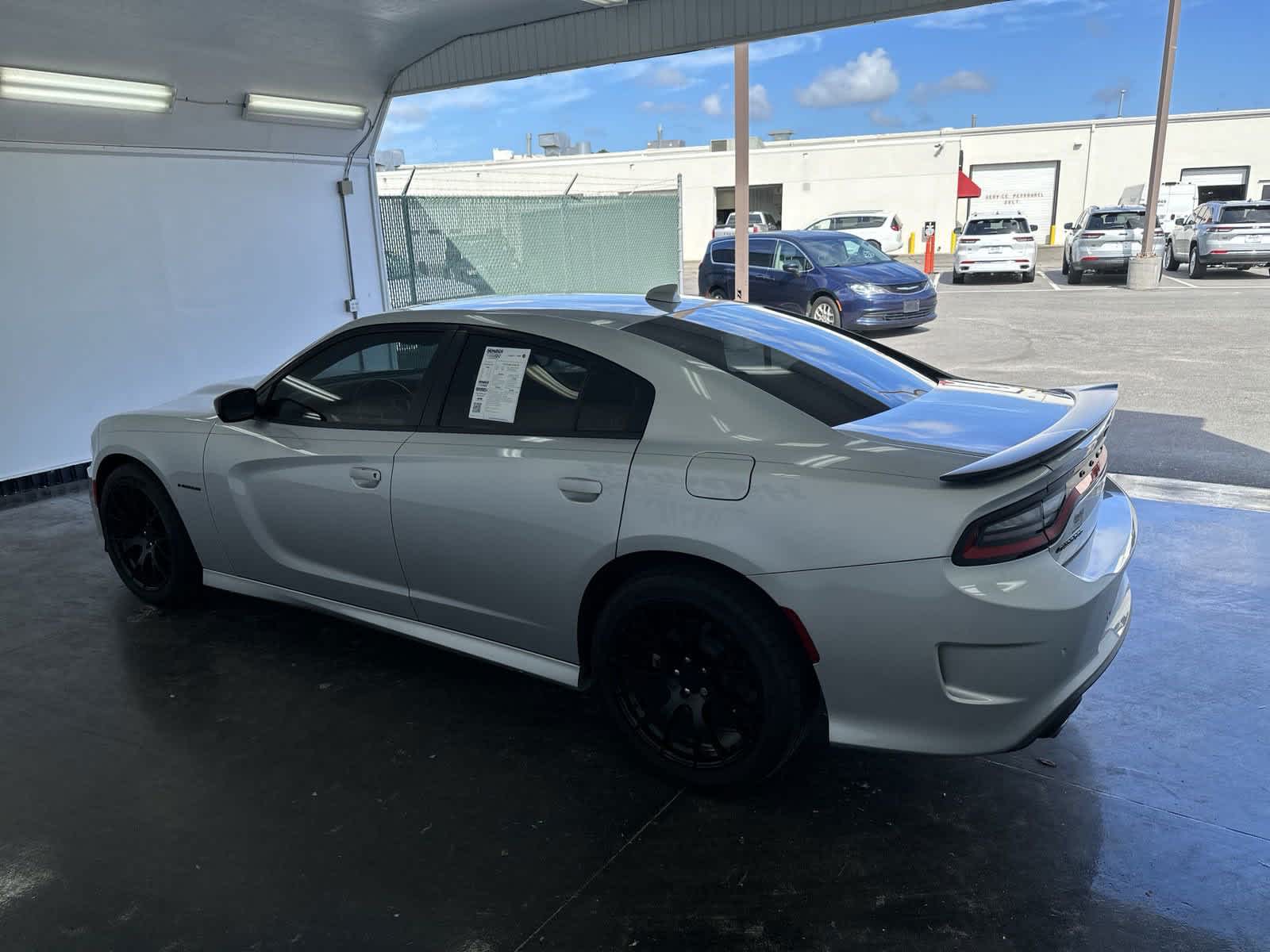 2022 Dodge Charger R/T 6