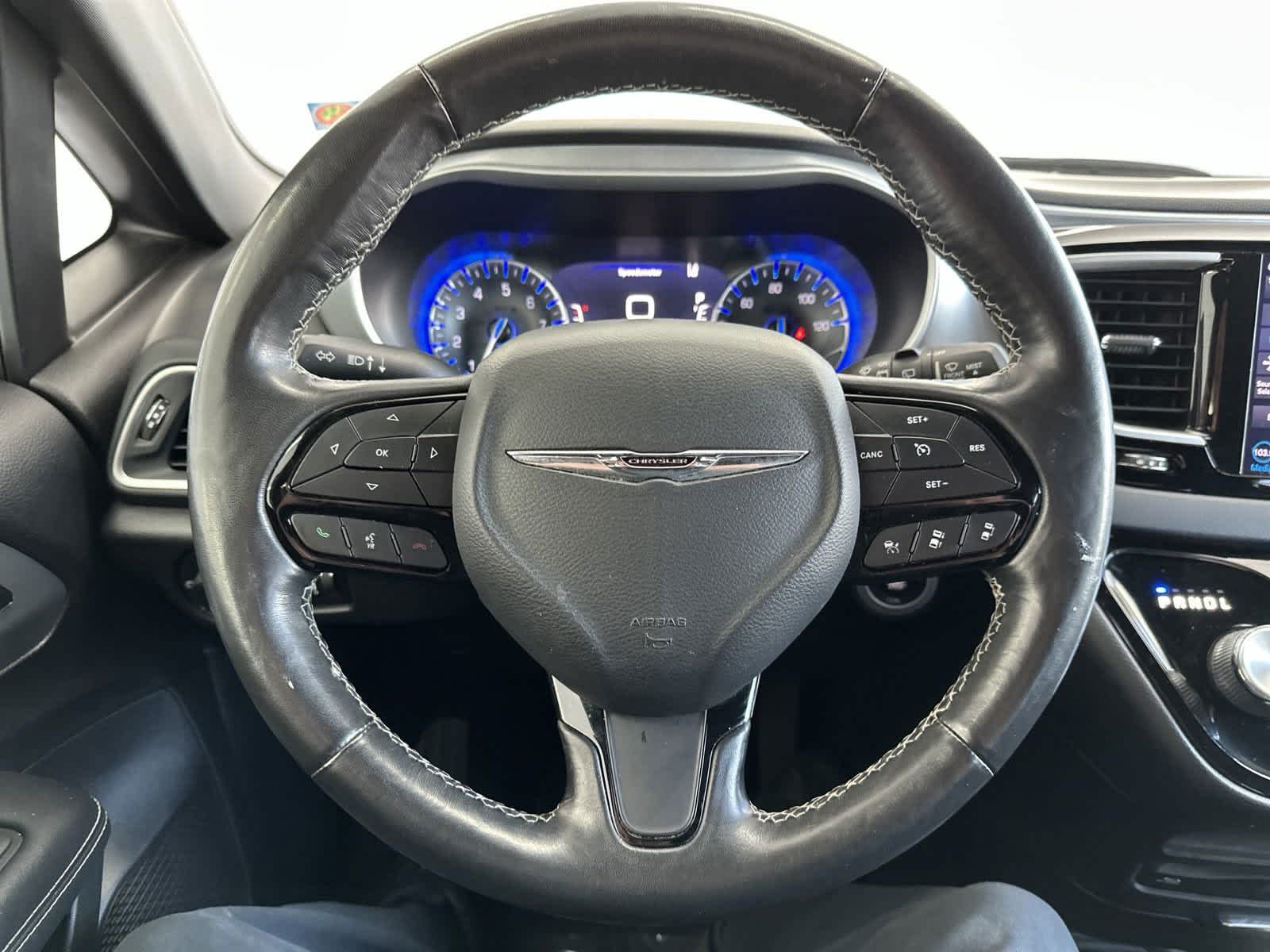 2020 Chrysler Pacifica Touring L Plus 17