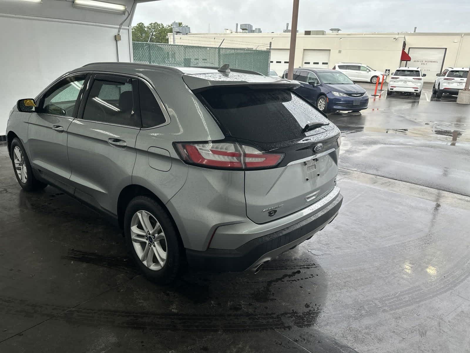 2020 Ford Edge SEL 7