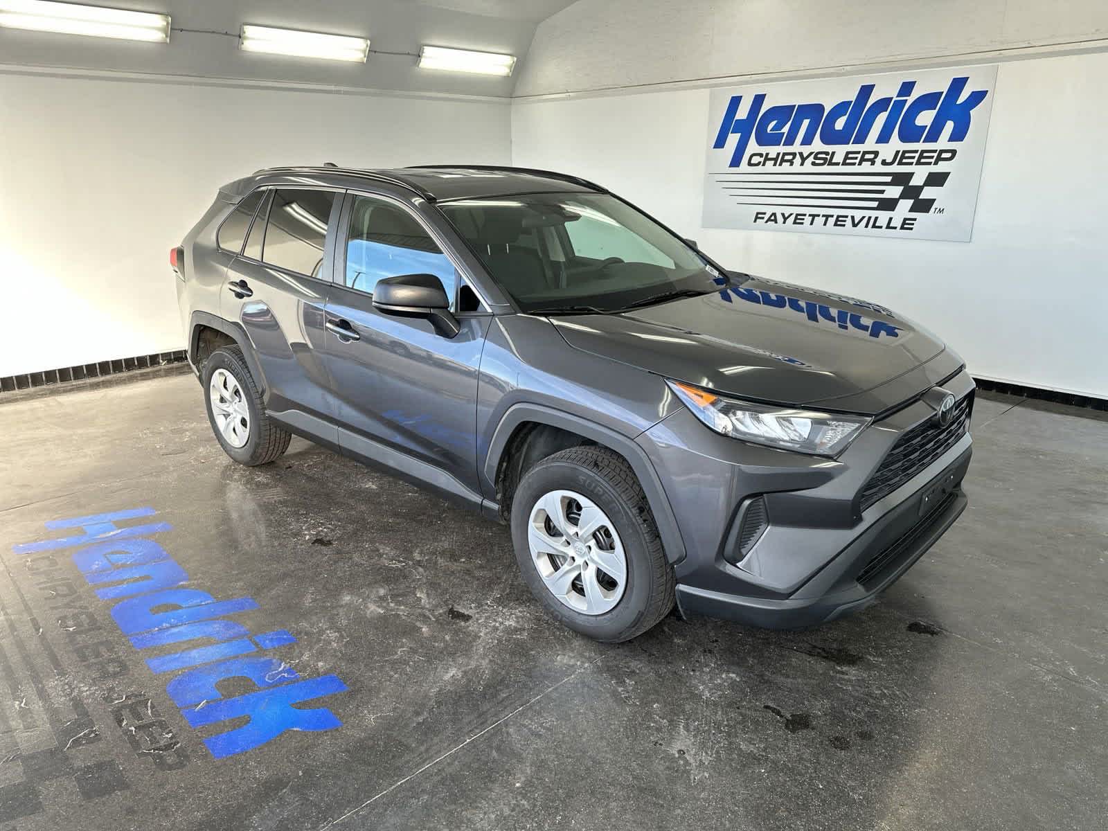 2019 Toyota RAV4 LE 2