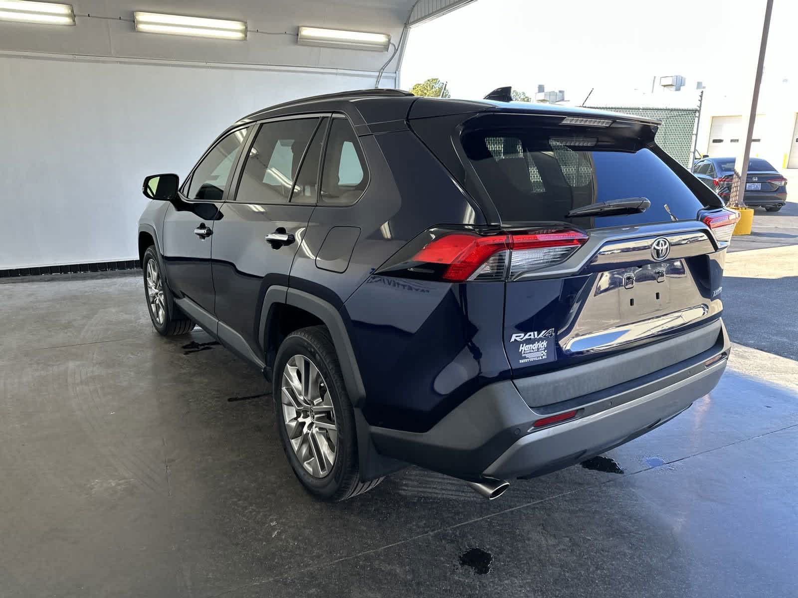 2021 Toyota RAV4 Limited 7