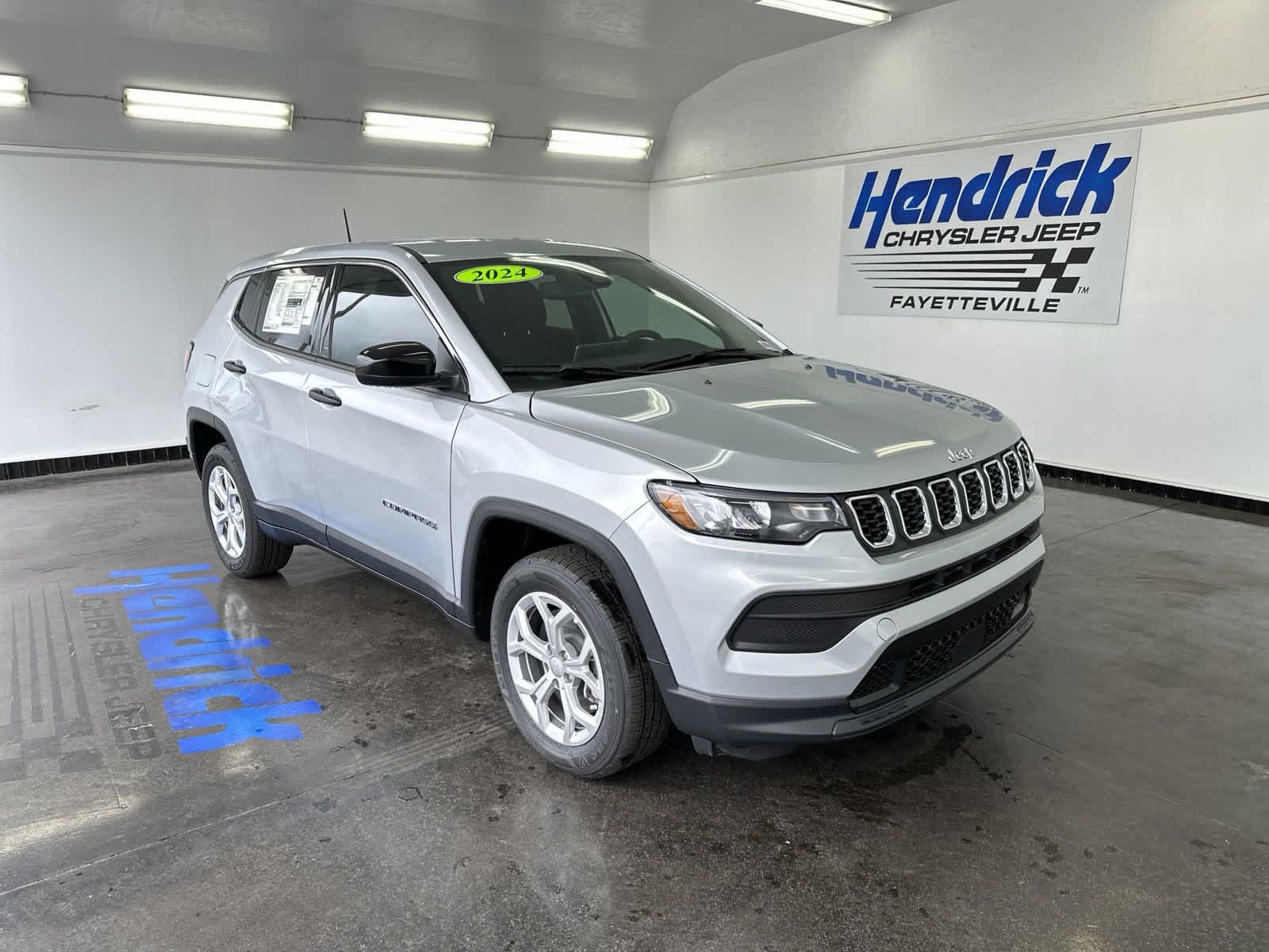 2024 Jeep Compass Sport 2