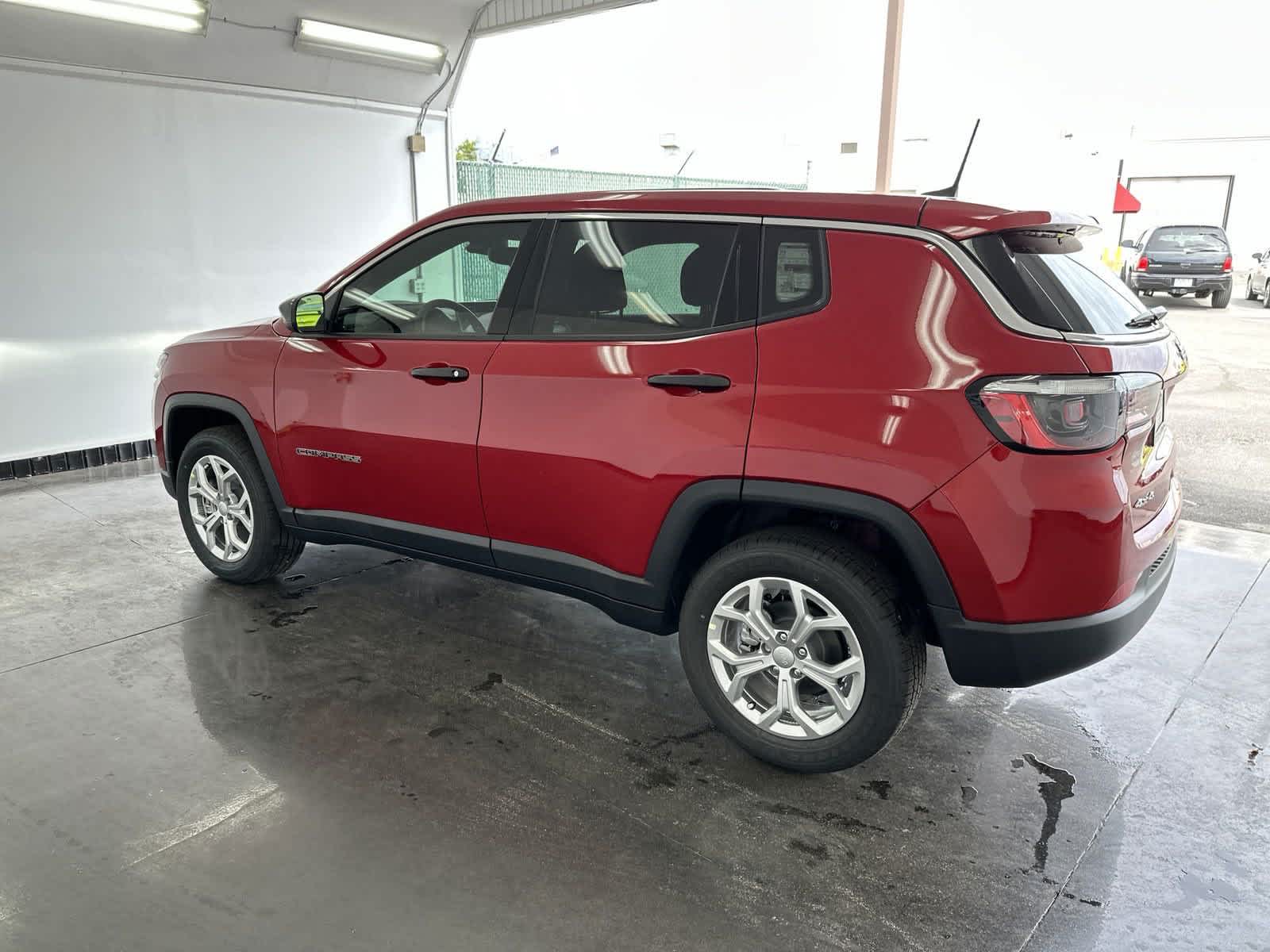 2024 Jeep Compass Sport 5