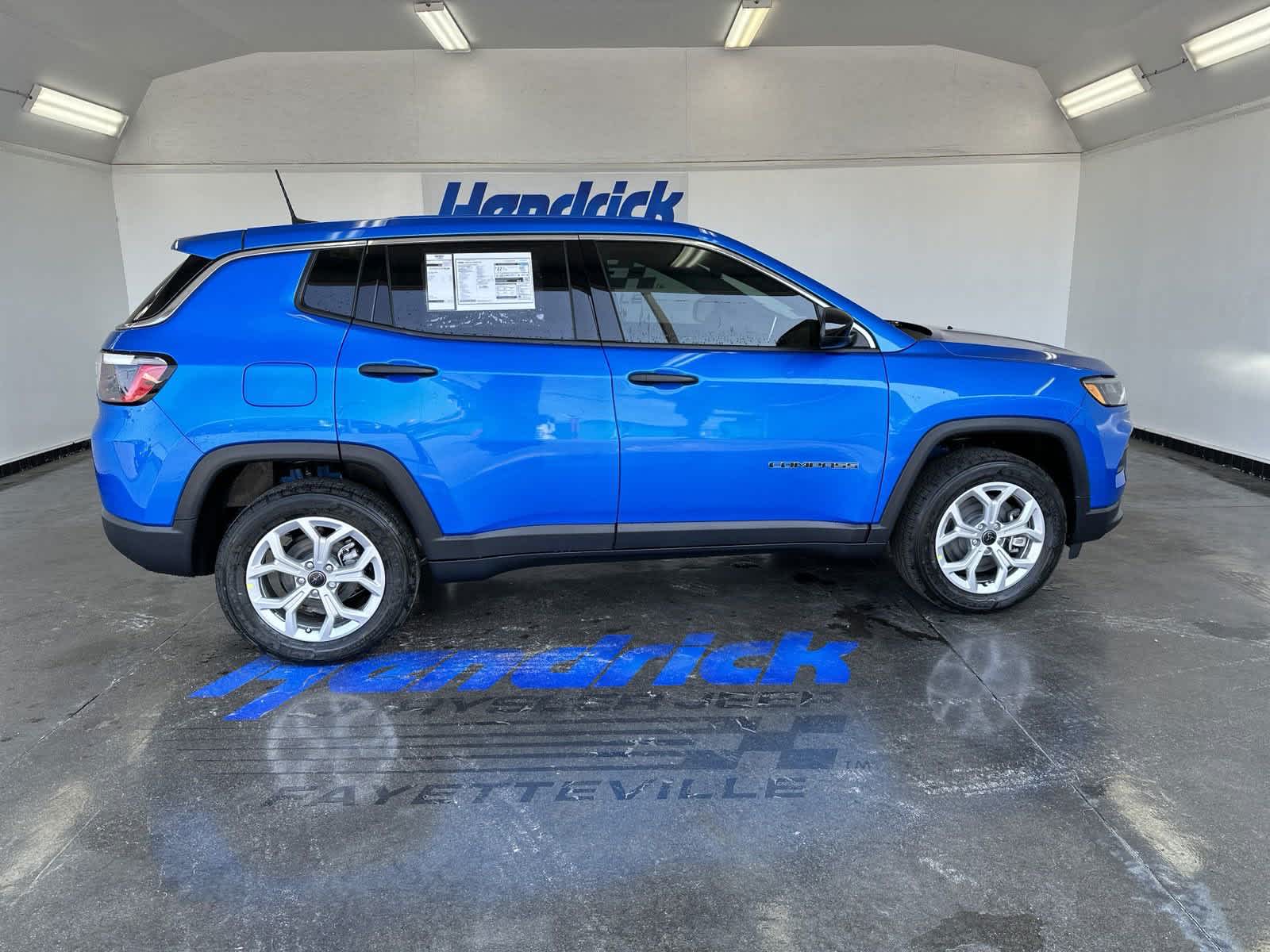 2025 Jeep Compass Sport 9